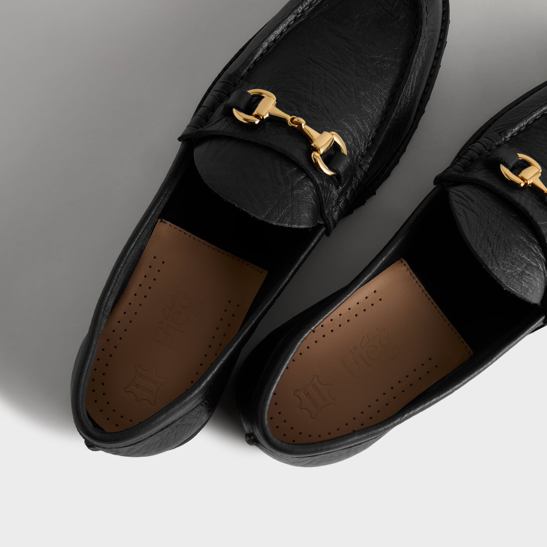 8th St by Ronnie Fieg for Clarks Originals Bristol Loafer - Black