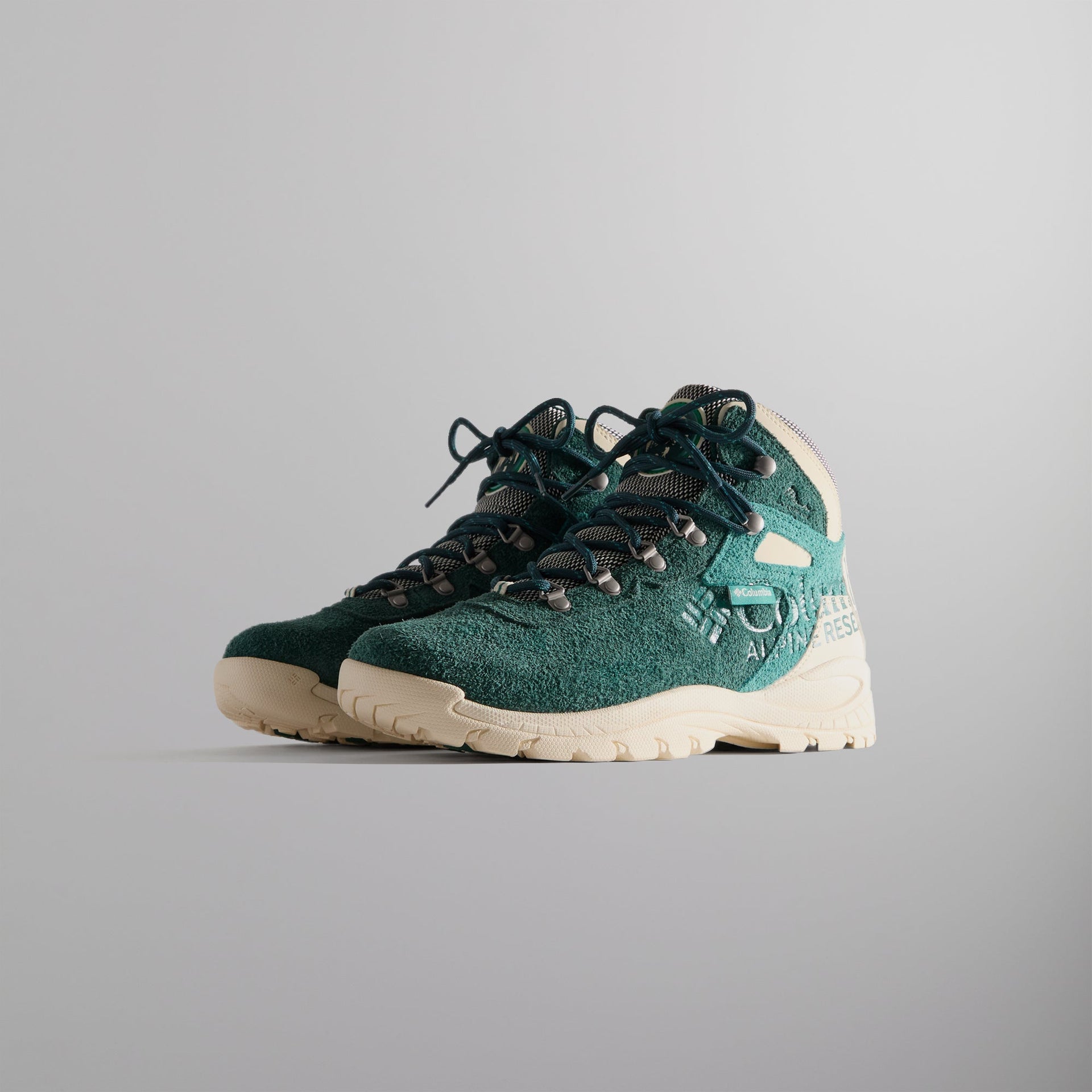 Kith for Columbia Newton Ridge™ - Midnight Teal Snow