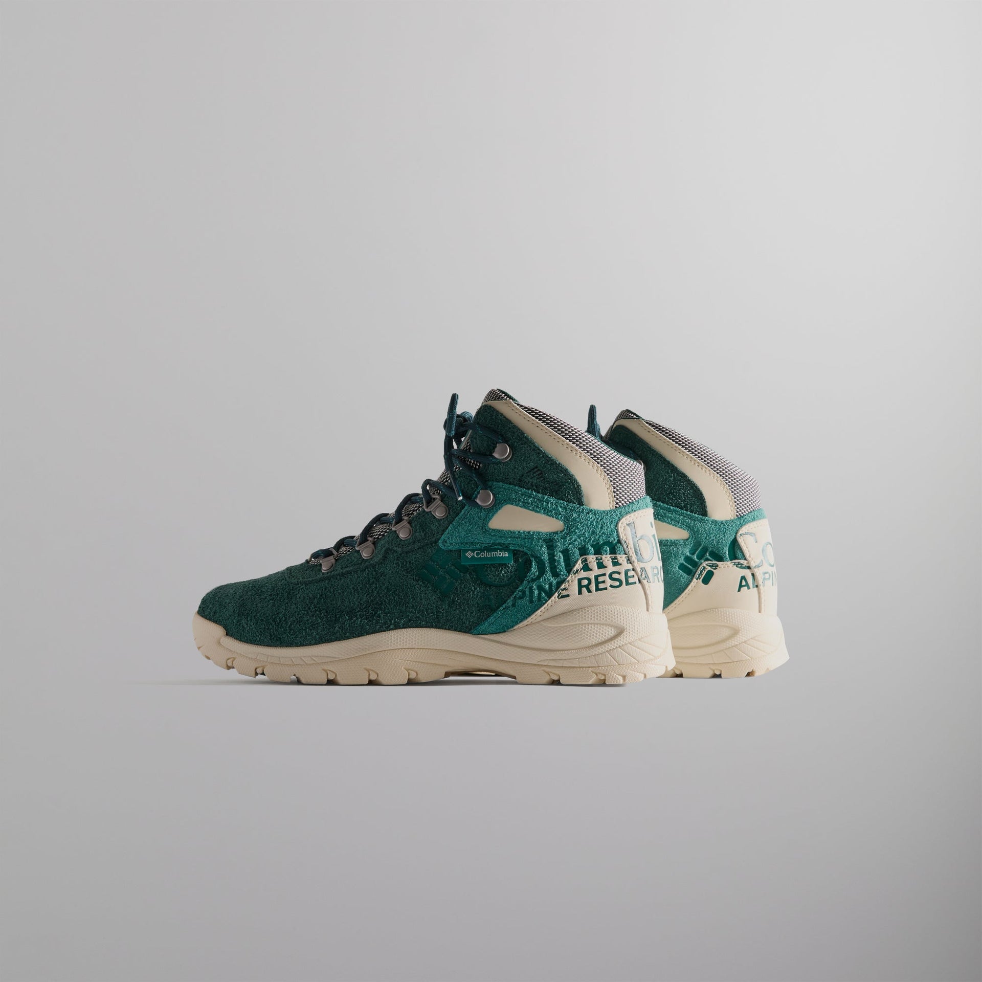 Kith for Columbia Newton Ridge™ - Midnight Teal Snow