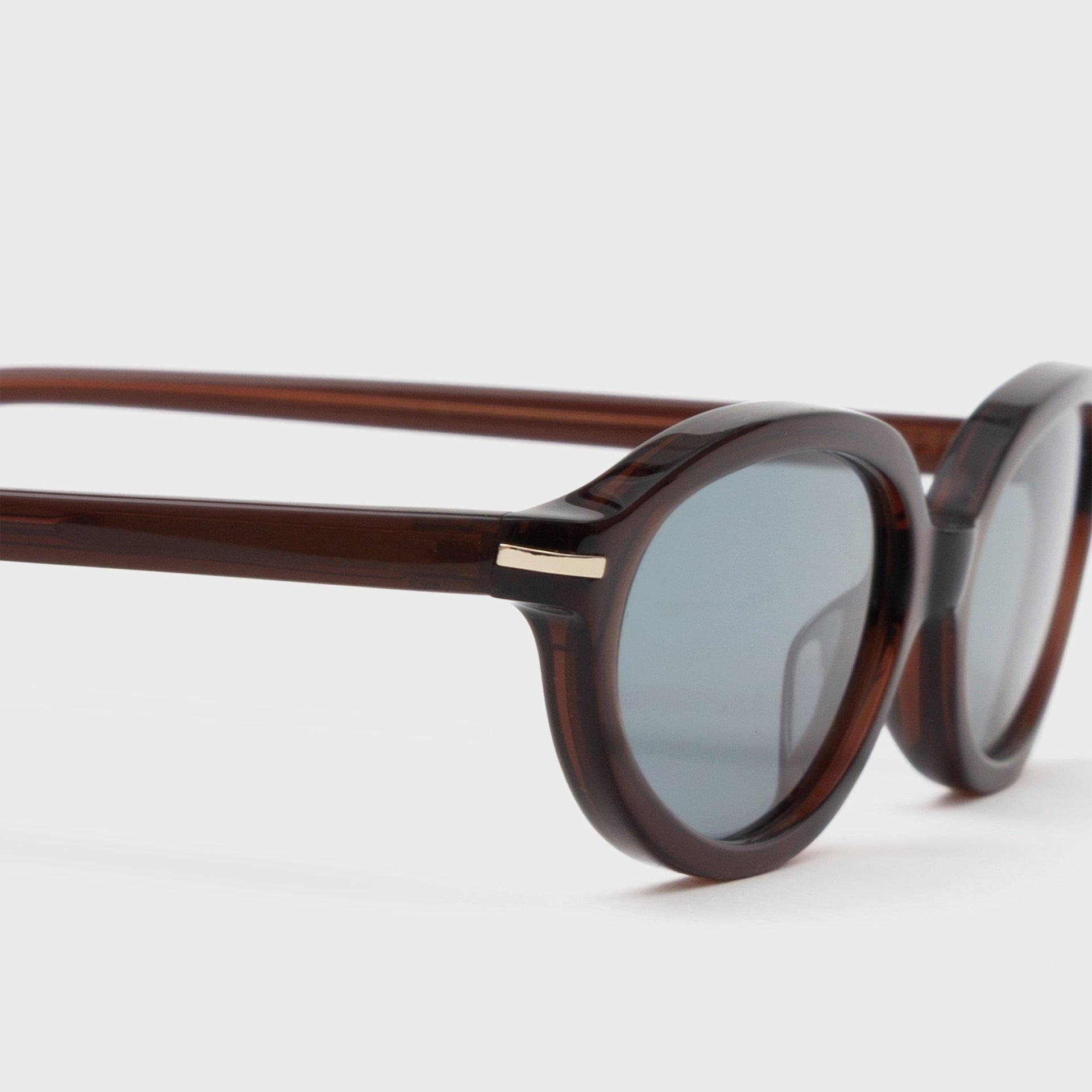 DMY Studios Noor Sunglasses - Transparent Mahogany