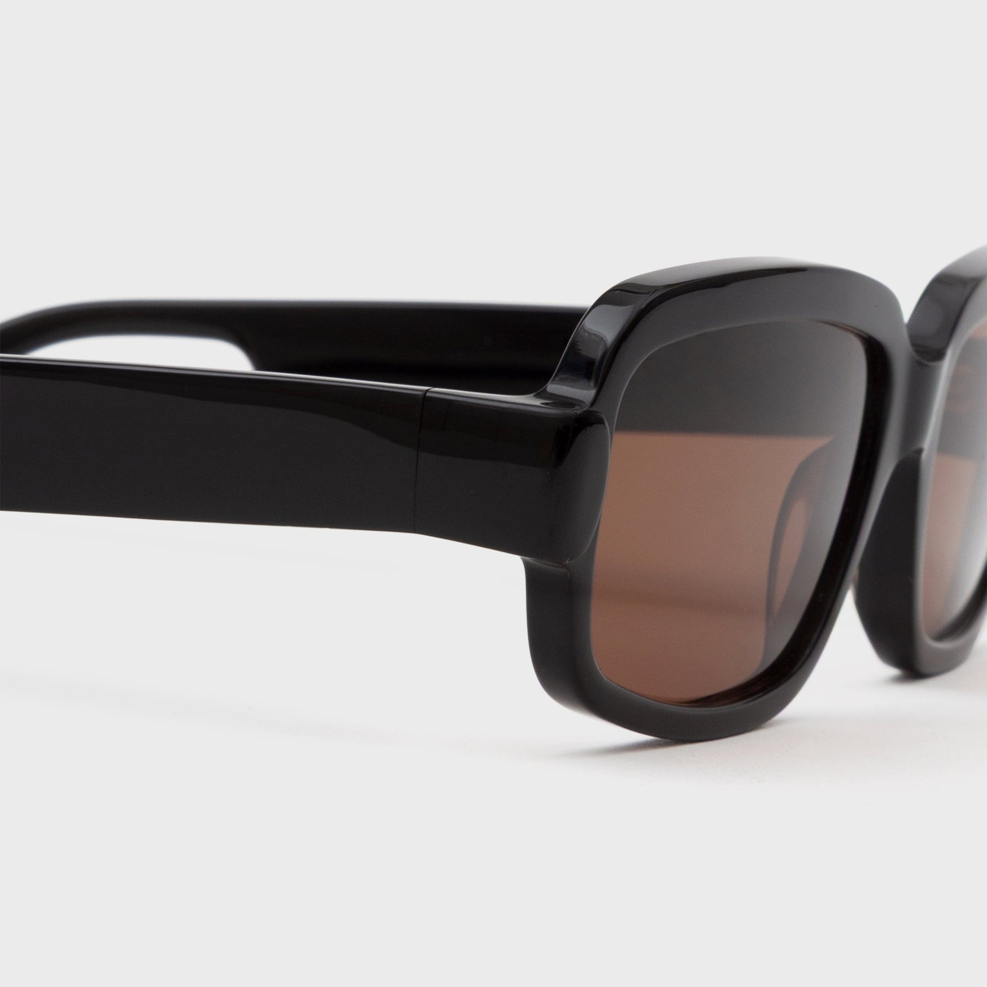 DMY Studios Sylvia Sunglasses - Black
