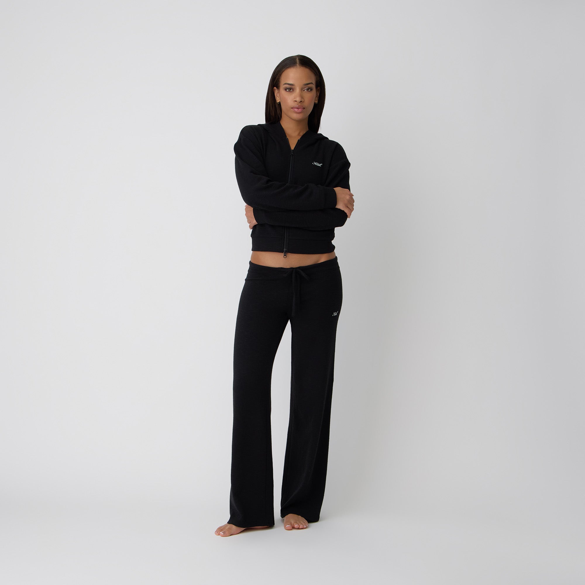 Kith Women Leary Lounge Zip Hoodie - Black – Kith Canada
