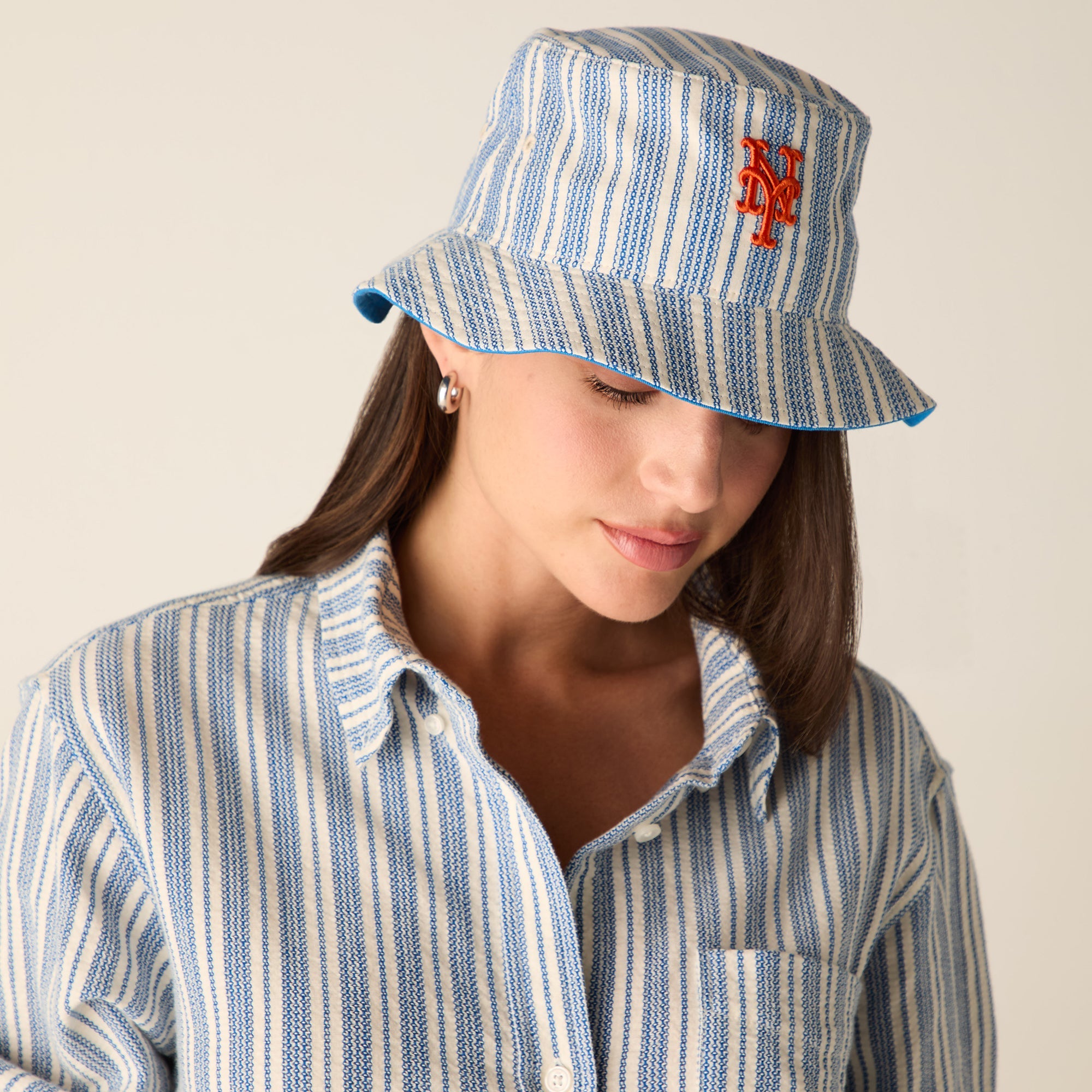 帽子 kith deconstructed bandana bucket hat Mens Accessories - Headwear - Bucket Hats | Kith Canada