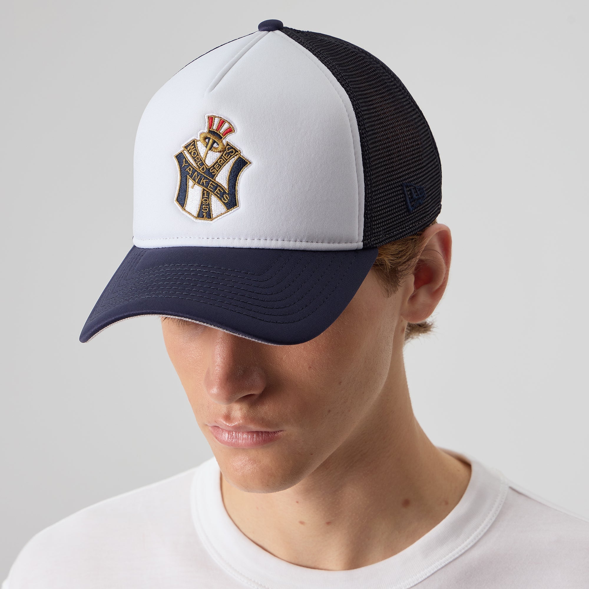 Kith & New Era for the New York Yankees 9FORTY A Frame Trucker