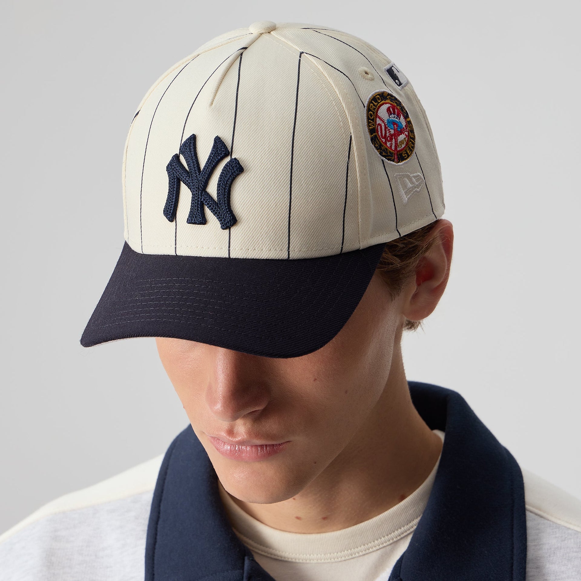 Kith & New Era for the New York Yankees Stripe 9FORTY MCrown A Frame - Sandrift - PH
