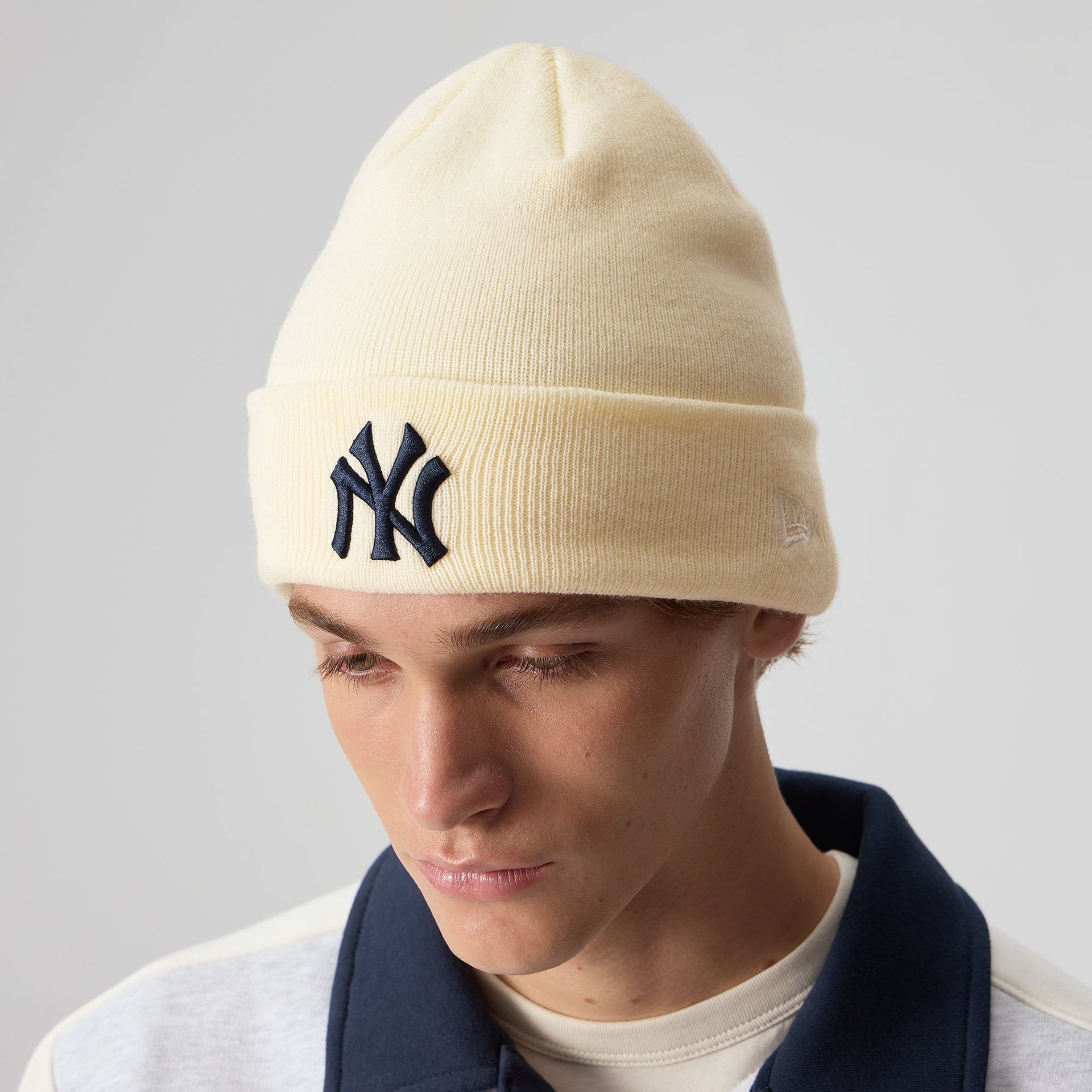 Kith & New Era for the New York Yankees Knit Beanie - Sandrift - PH