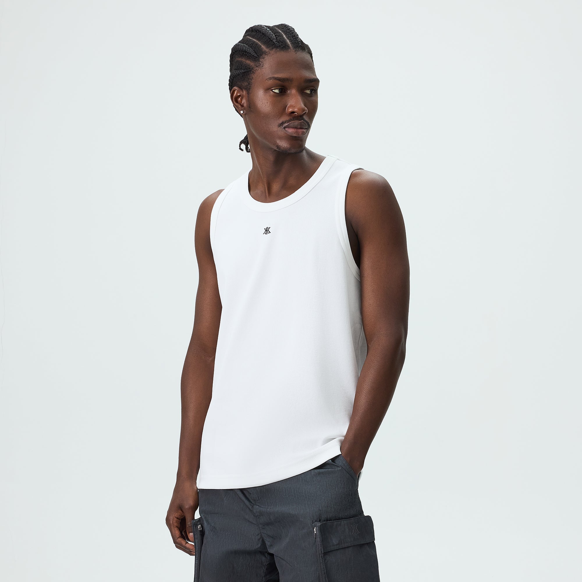KITH ノースリーブトップ ホワイトKith for On Core Tank Kith Crest Ribbed Tank - White – Kith Canada