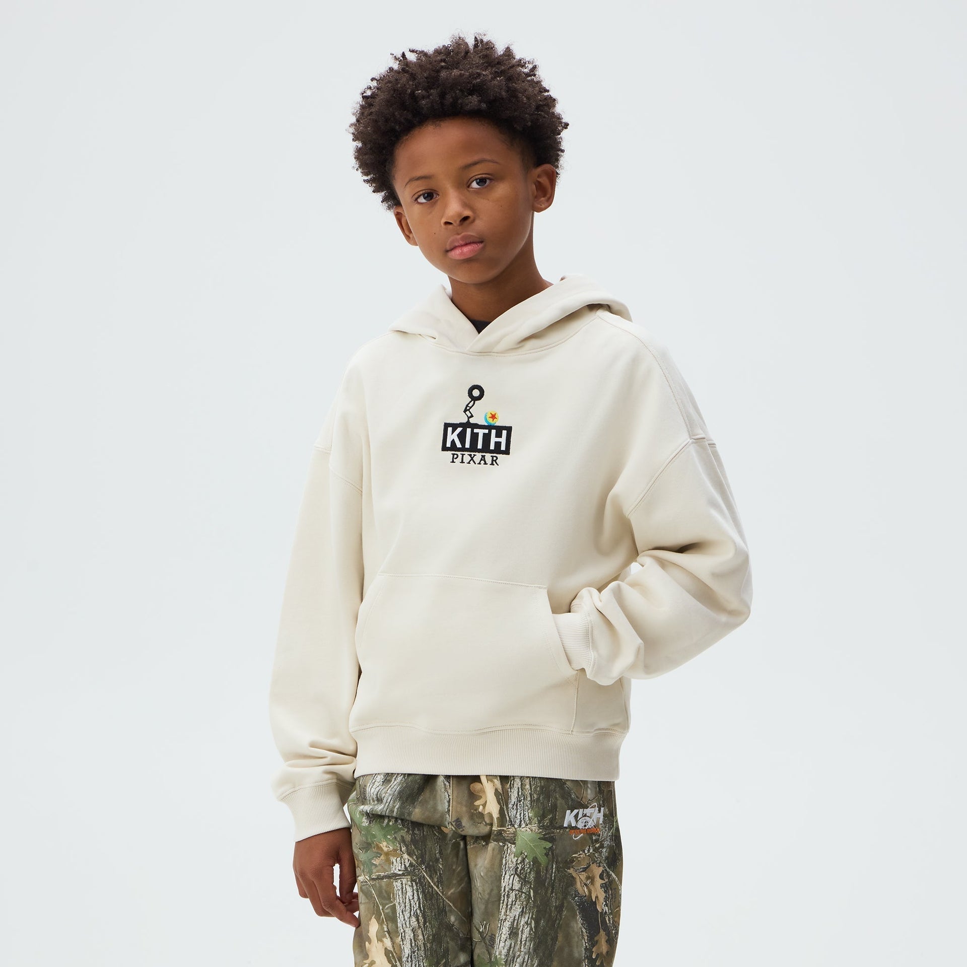 Disney | Kith Kids for Pixar Classic Logo Nelson Hoodie - Sandrift - PH