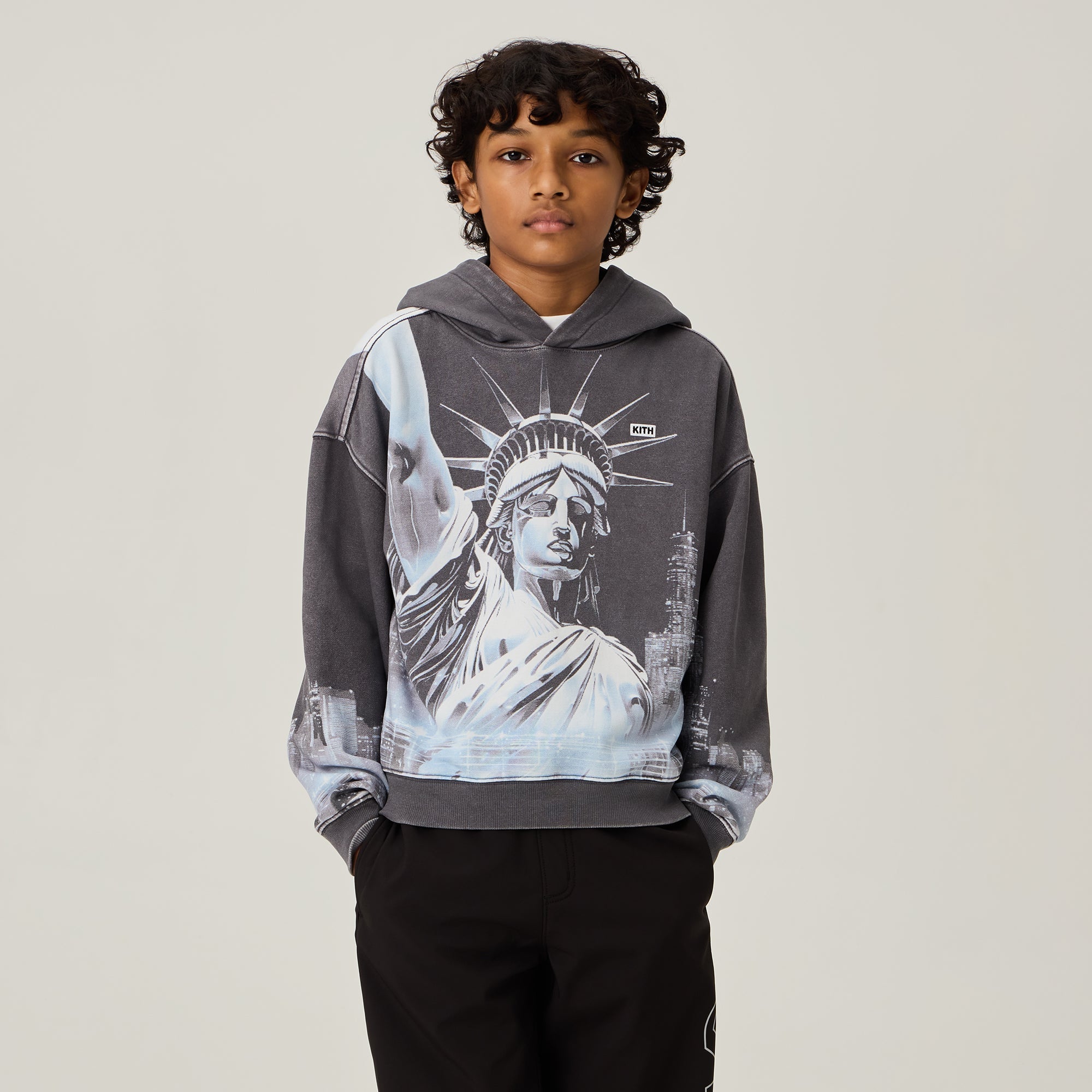 Kith Kids Statue of Liberty Hoodie - Black – Kith Canada
