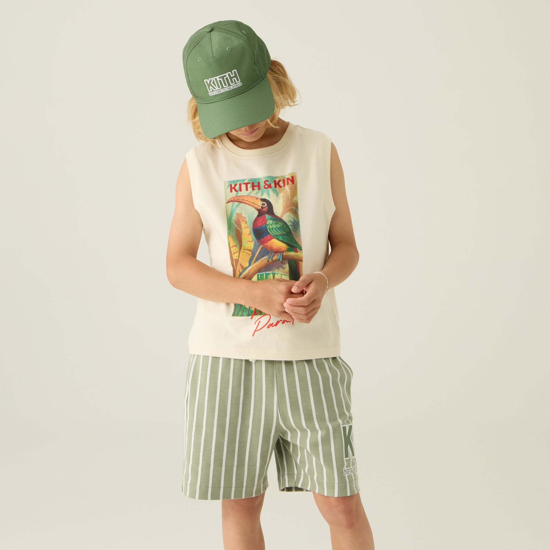 gid://shopify/MediaImage/43841008271636