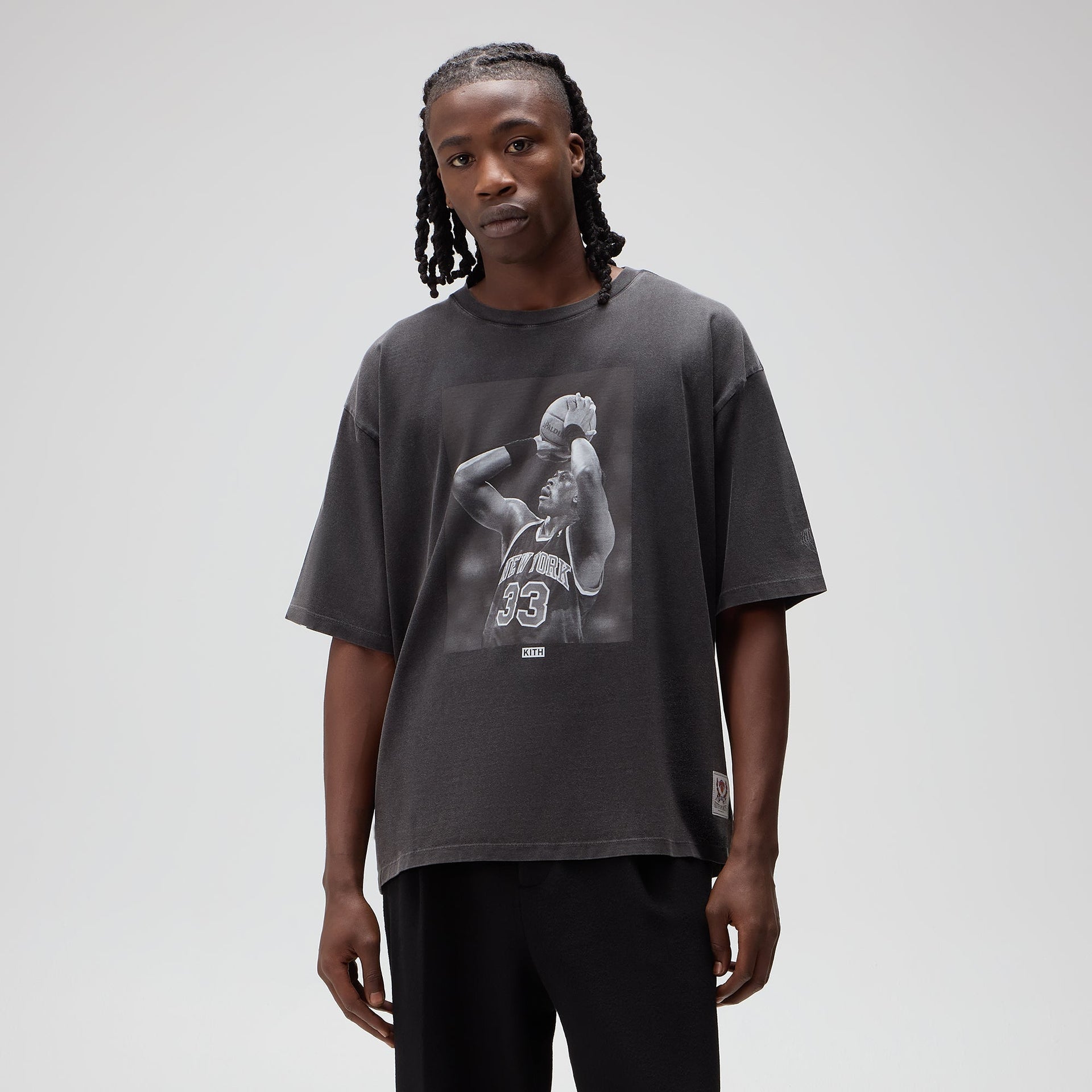 Kith for the New York Knicks Patrick Ewing Vintage Tee - Black