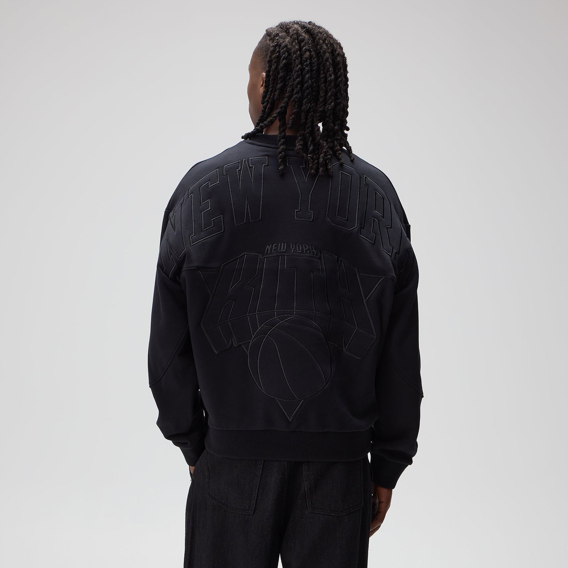 Kith for the New York Knicks Tonal Vintage Crewneck - Black