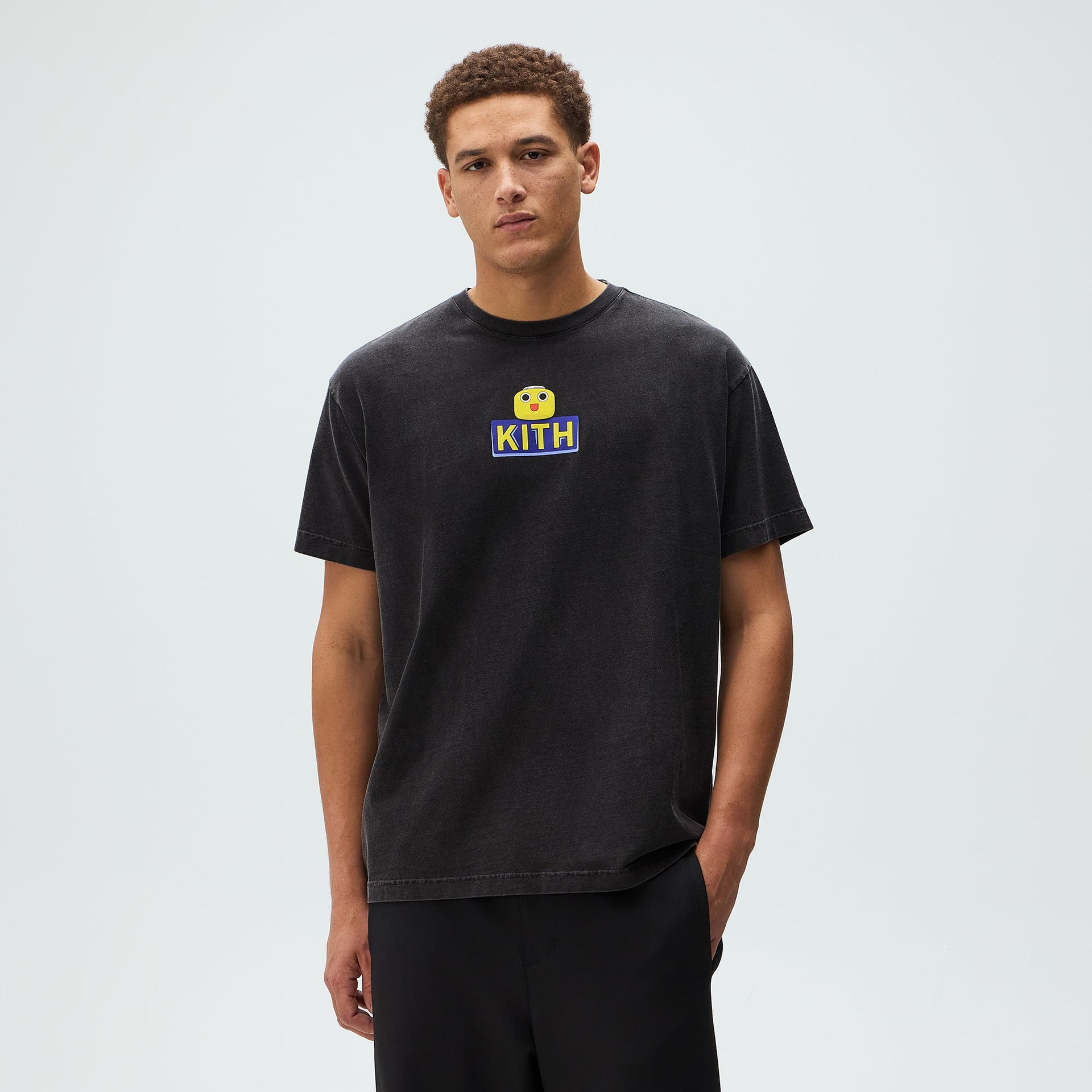 Capcom | Kith Servbot Vintage Tee - Black