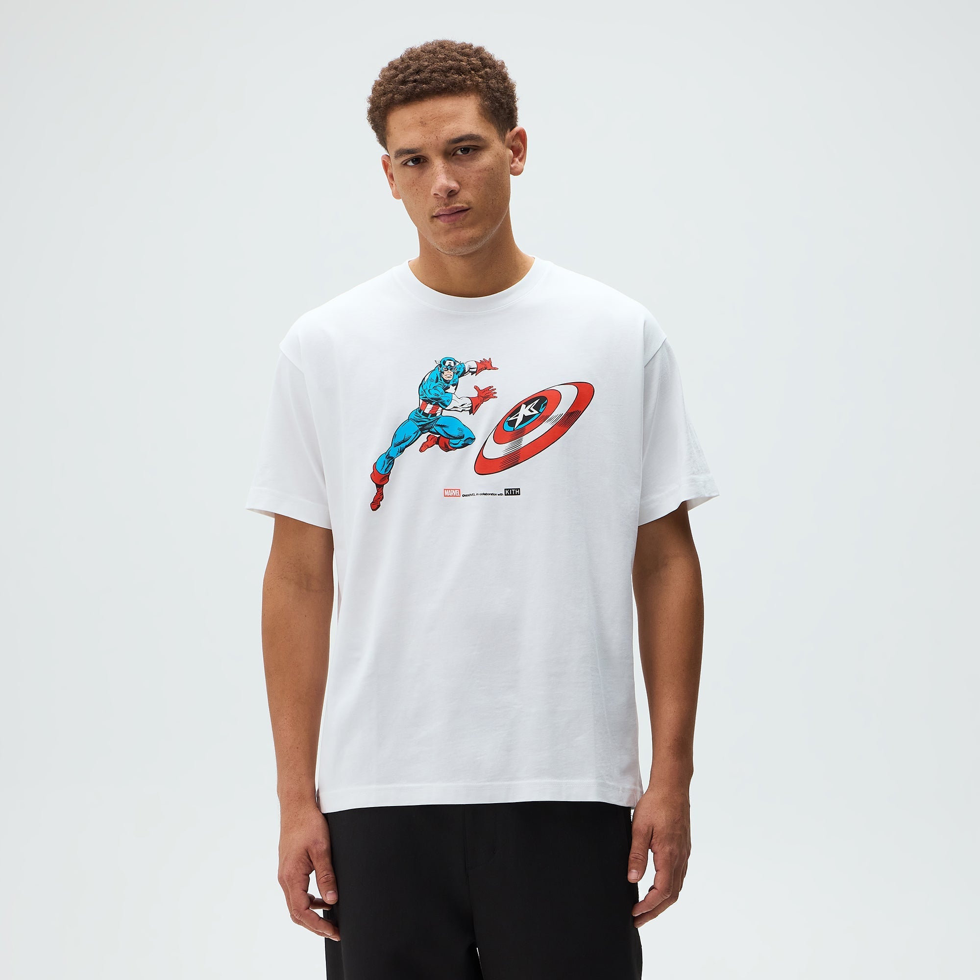 トップス Marvel Kith Captain America Vintage Tee Marvel | Kith Captain America Vintage Tee - White – Kith Canada