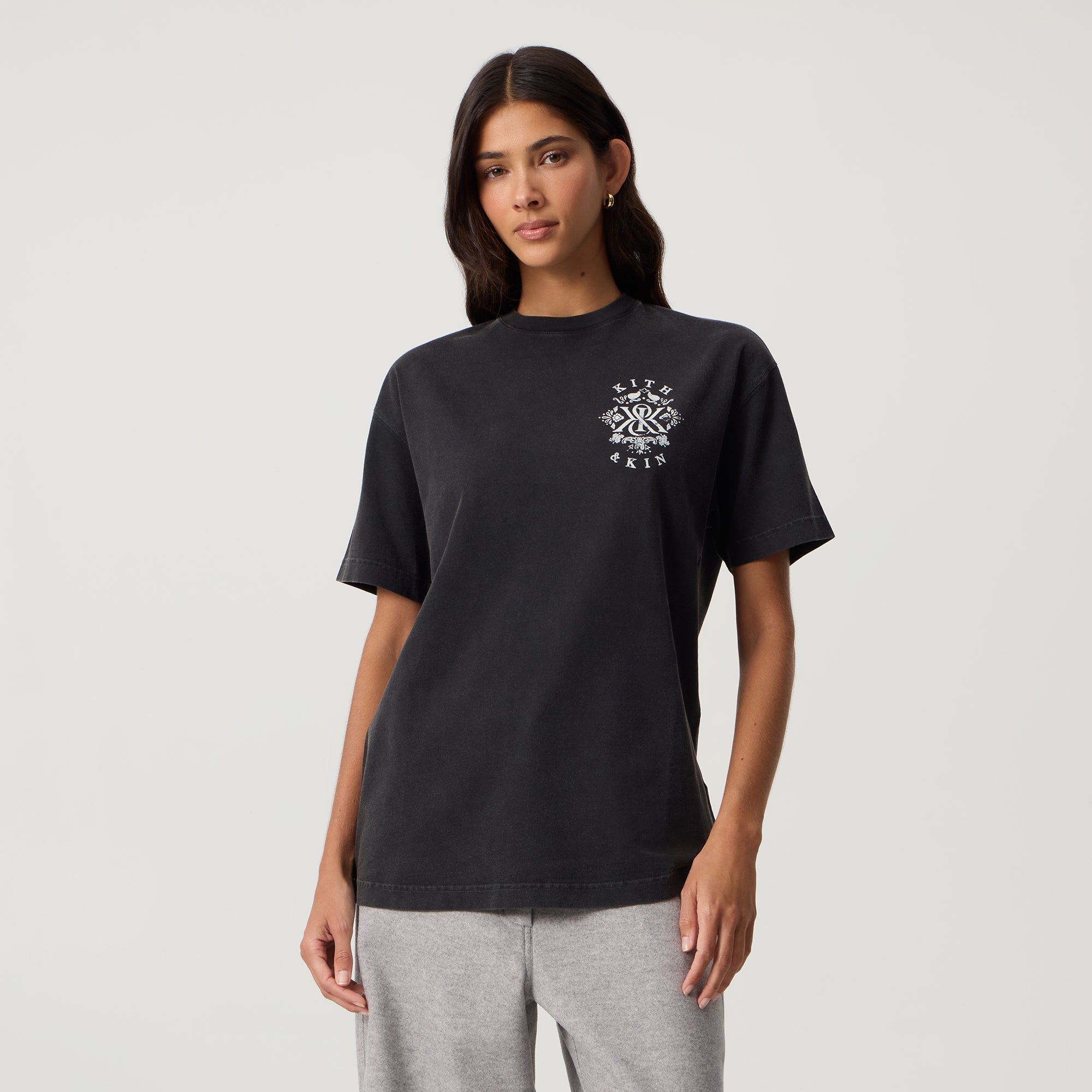 kith women チビt S Kith Women Vintage Kith Sport Tee - Black – Kith Canada