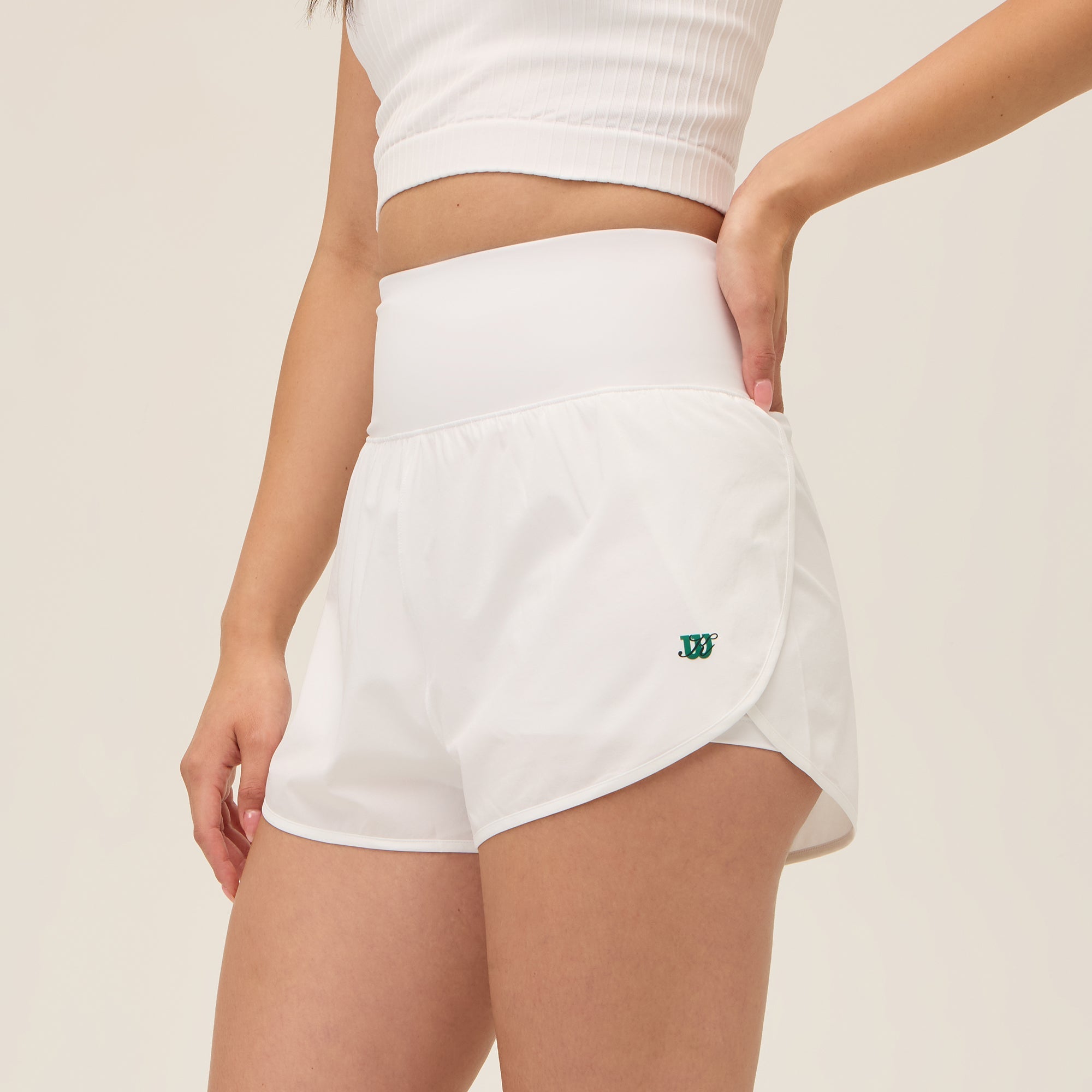 kith メッシュ ショートパンツ　women ○着用6〜8回ほど○ Kith ブラック メッシュショートパンツ