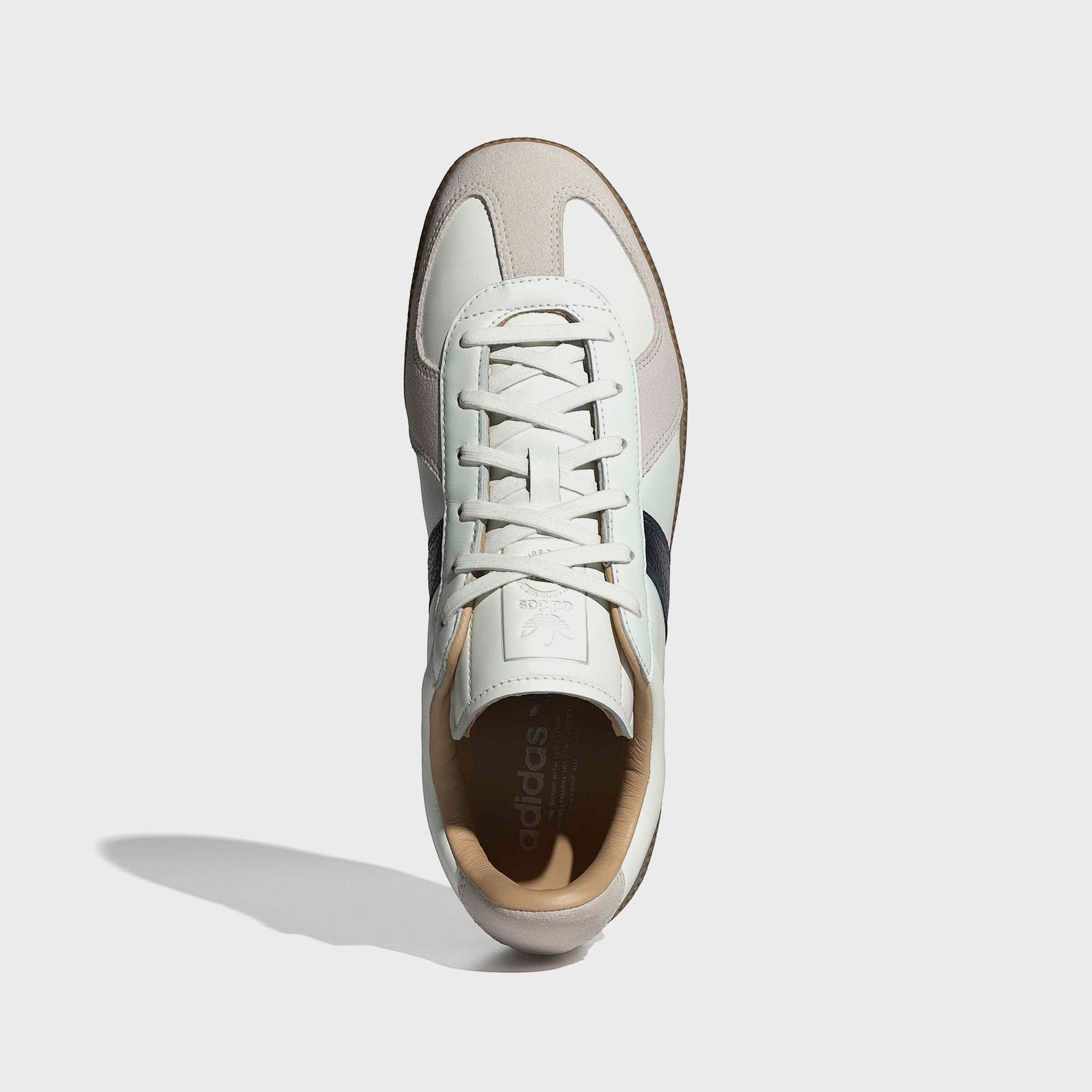 Adidias Bw Army - Core White / Night Indigo / Gum