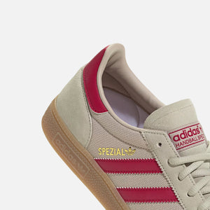 adidas Handball Spezial - Putty Grey / Team Victory Red / Wonder Beige