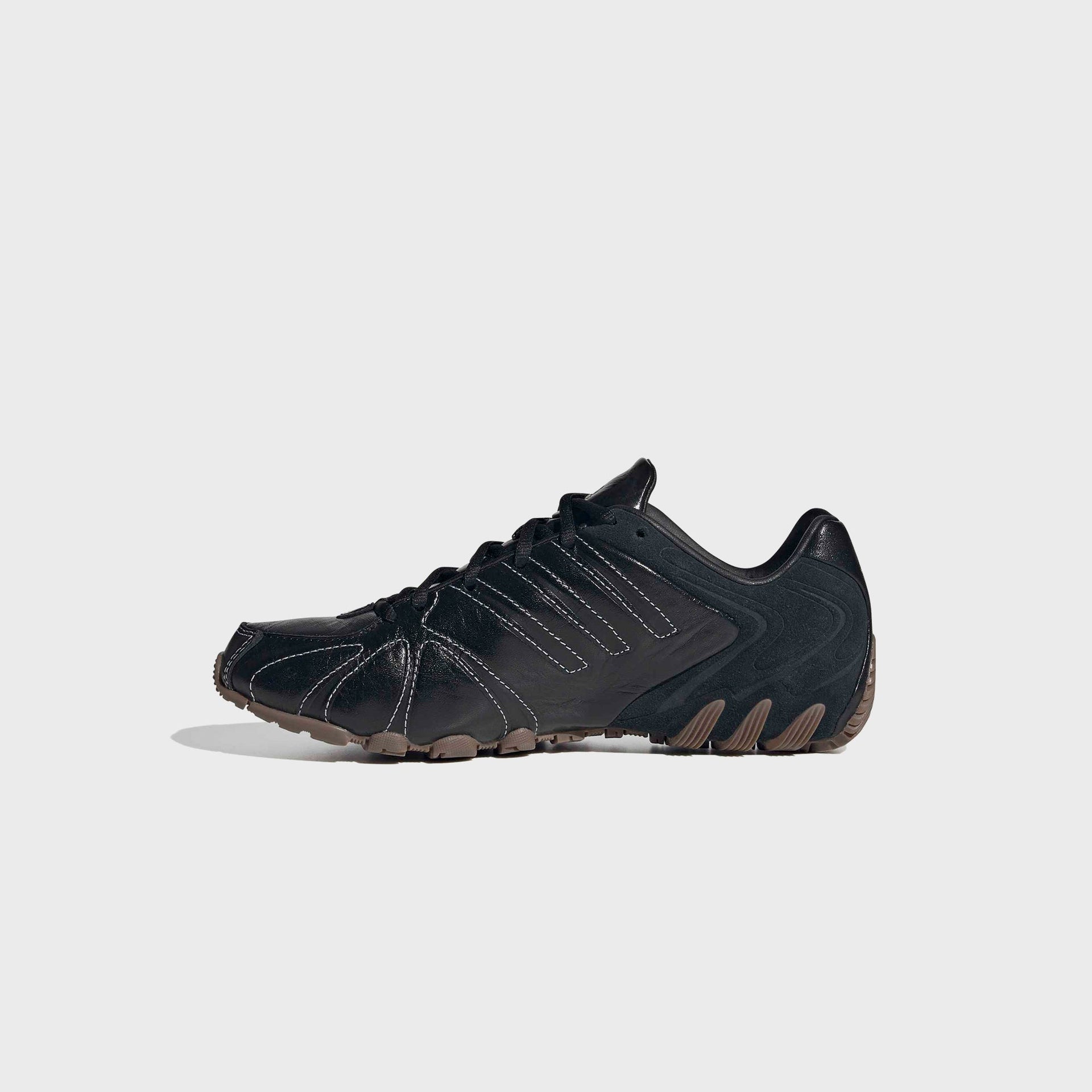 adidas WMNS Ghost Sprint - Core Black / Gum / Gold Metallic