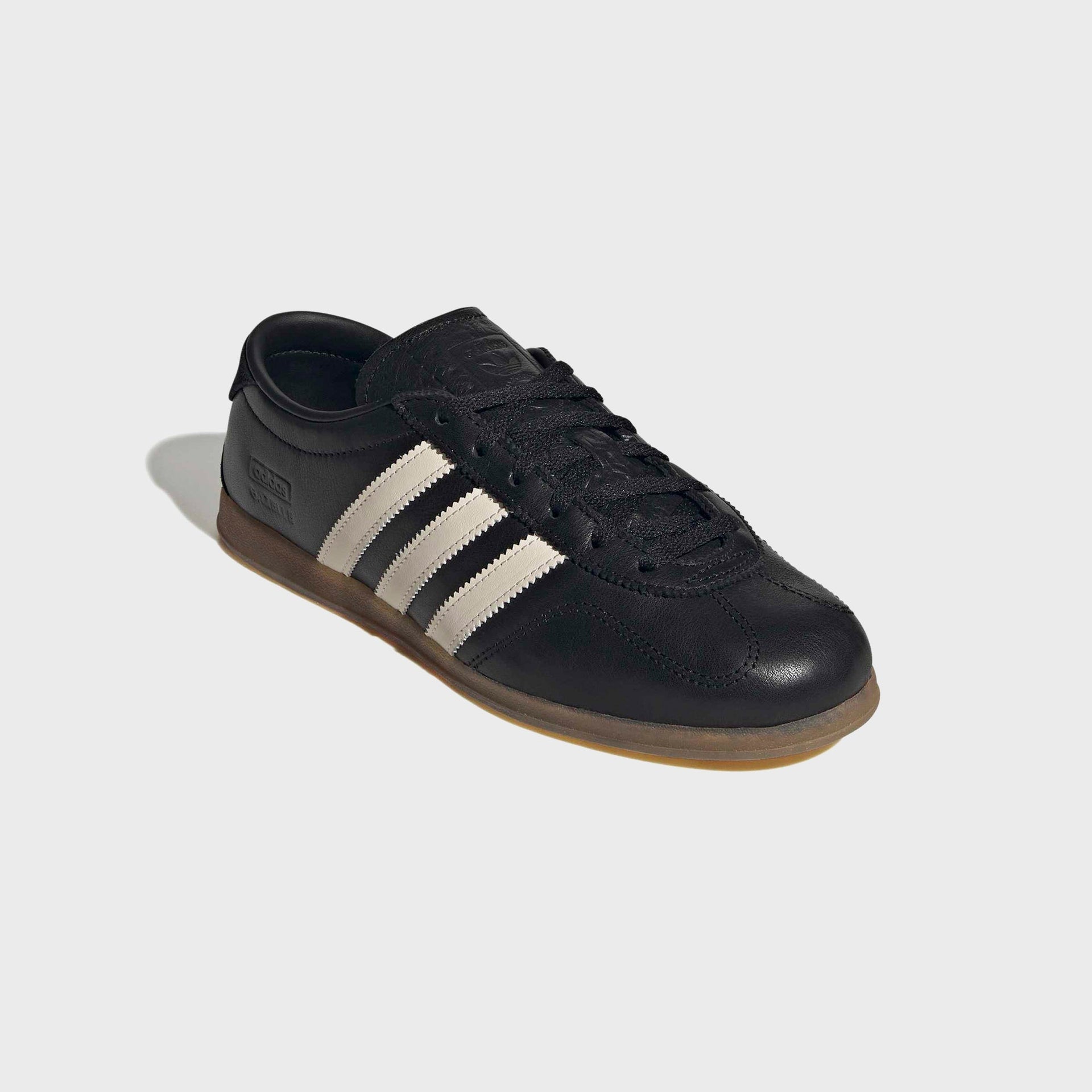 adidas WMNS Gazelle Lo Pro - Core Black / Chalk White / Gum