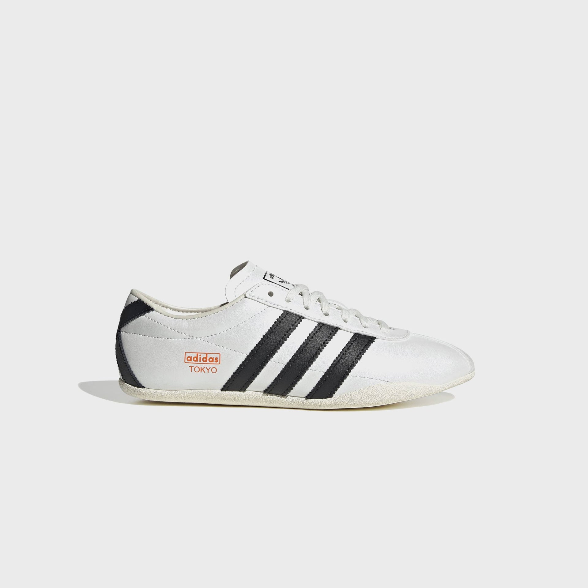 adidas WMNS Tokyo - Silver / Core Black / Off White