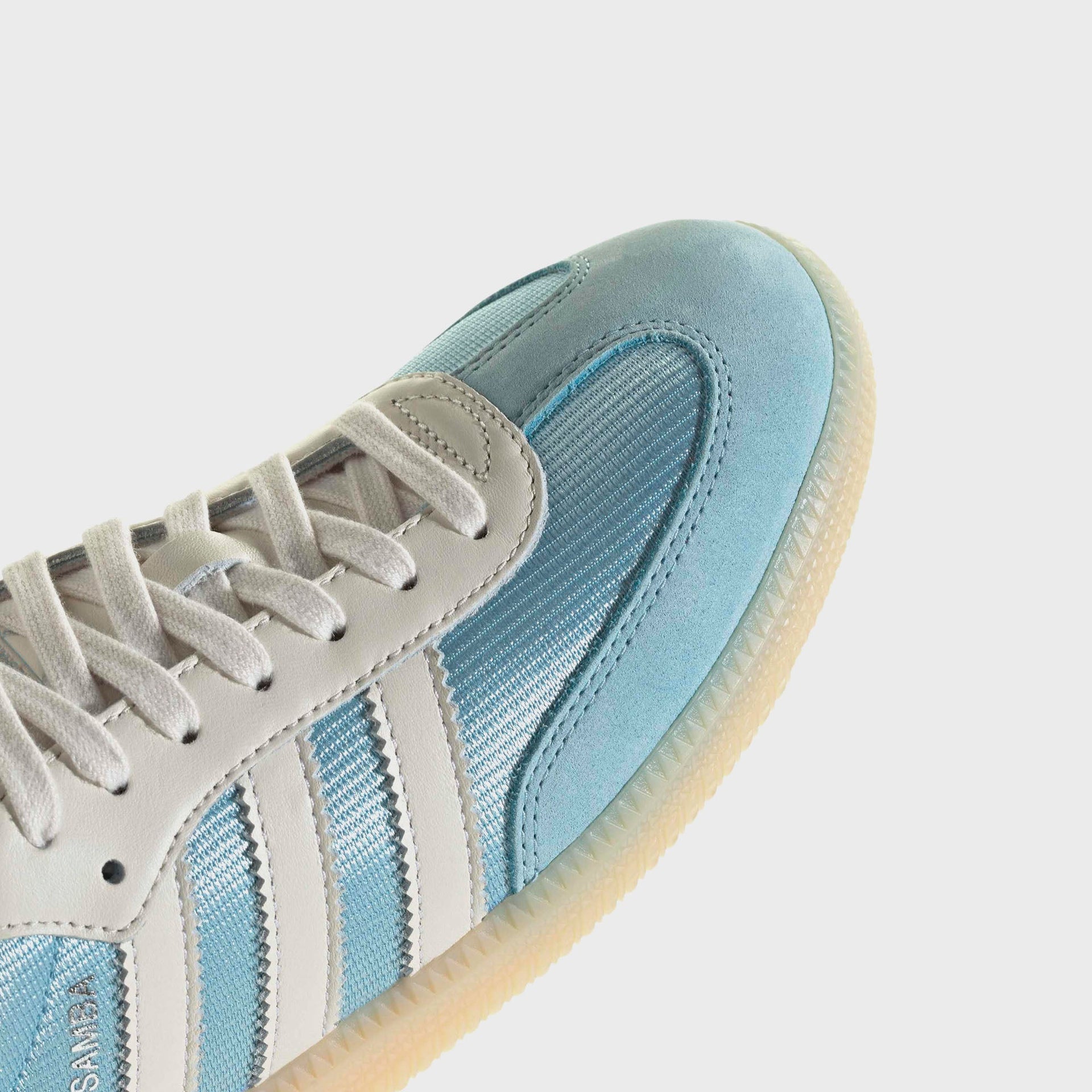 adidas Samba OG - Icey Blue / Chalk White / Sand Strata