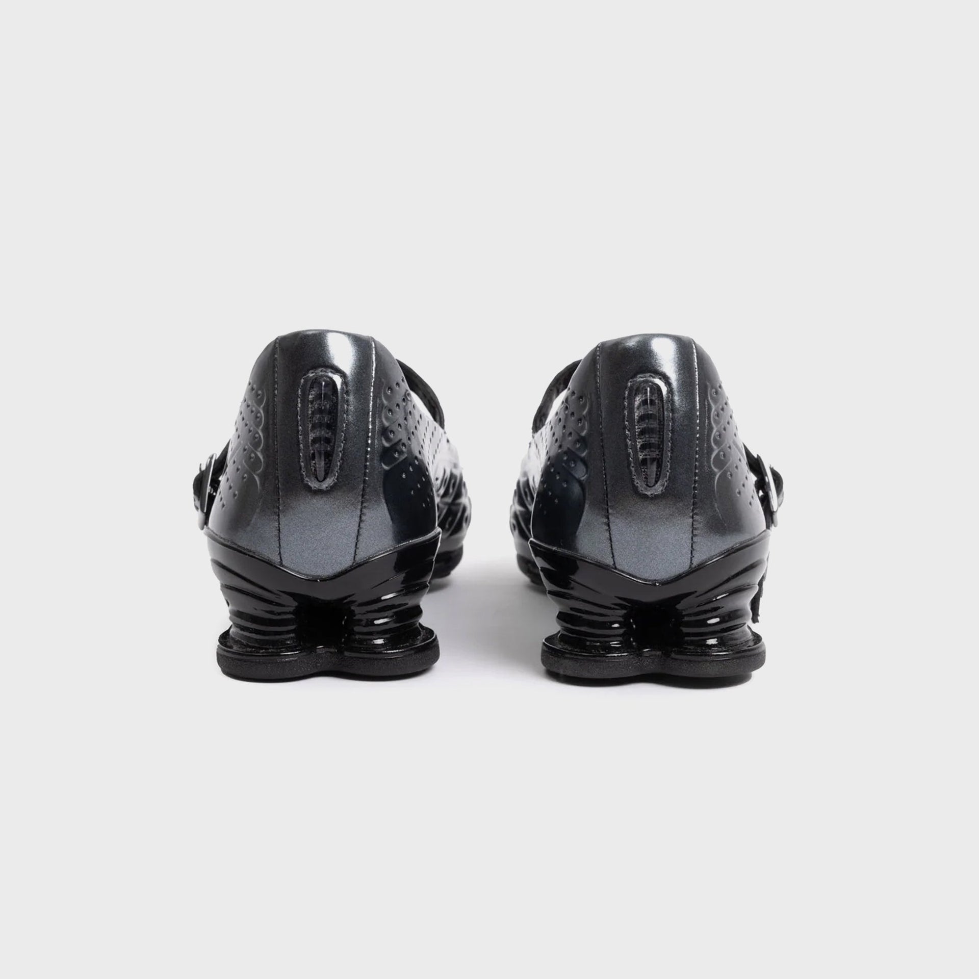 Nike x NAKED Copenhagen WMNS Shox Z Calistra - Black / Off-White