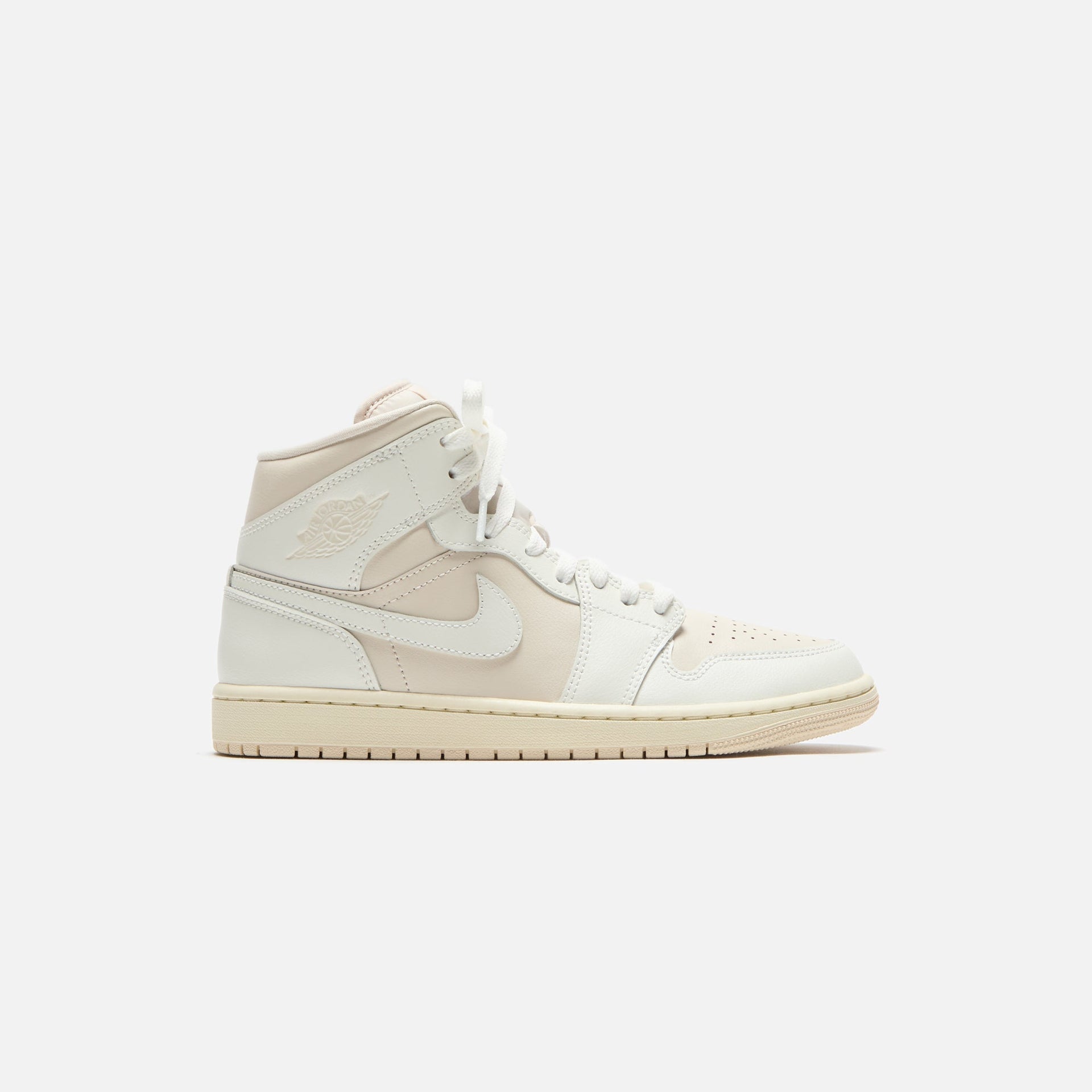 Jordan WMNS Air Jordan 1 Mid - Light Brown / Sail Muslin