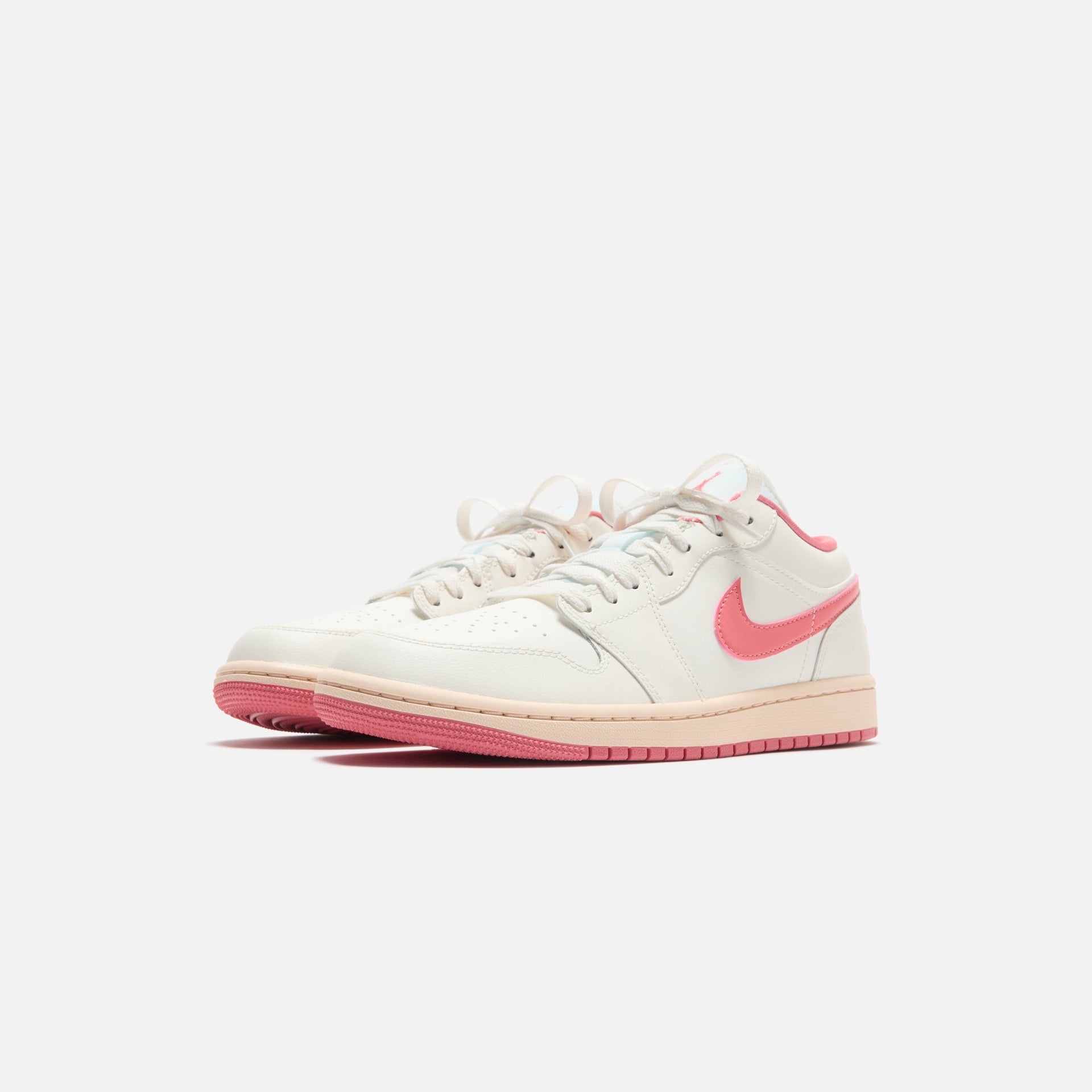 Jordan WMNS Air Jordan 1 Low - Sail / Guava Ice / Pink Salt