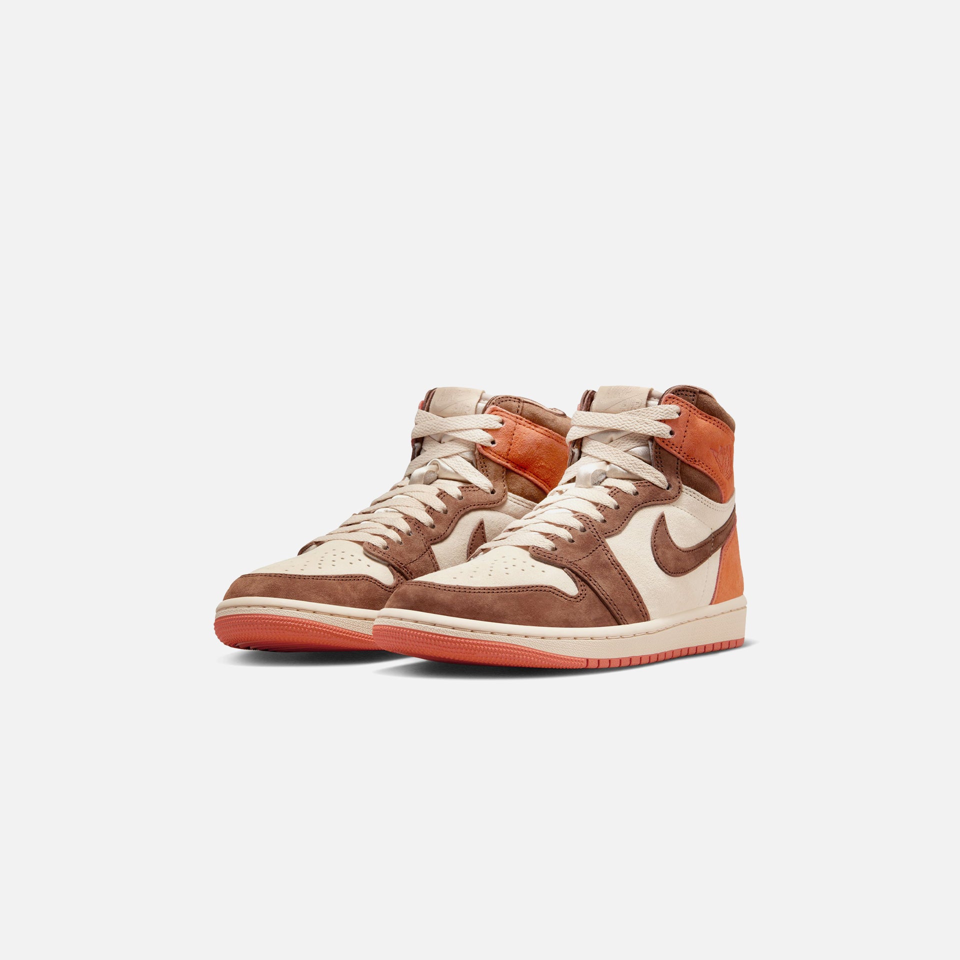 WMNS Air Jordan 1 Retro High OG - Cacao Wow / Sanddrift / Burnt Sunrise