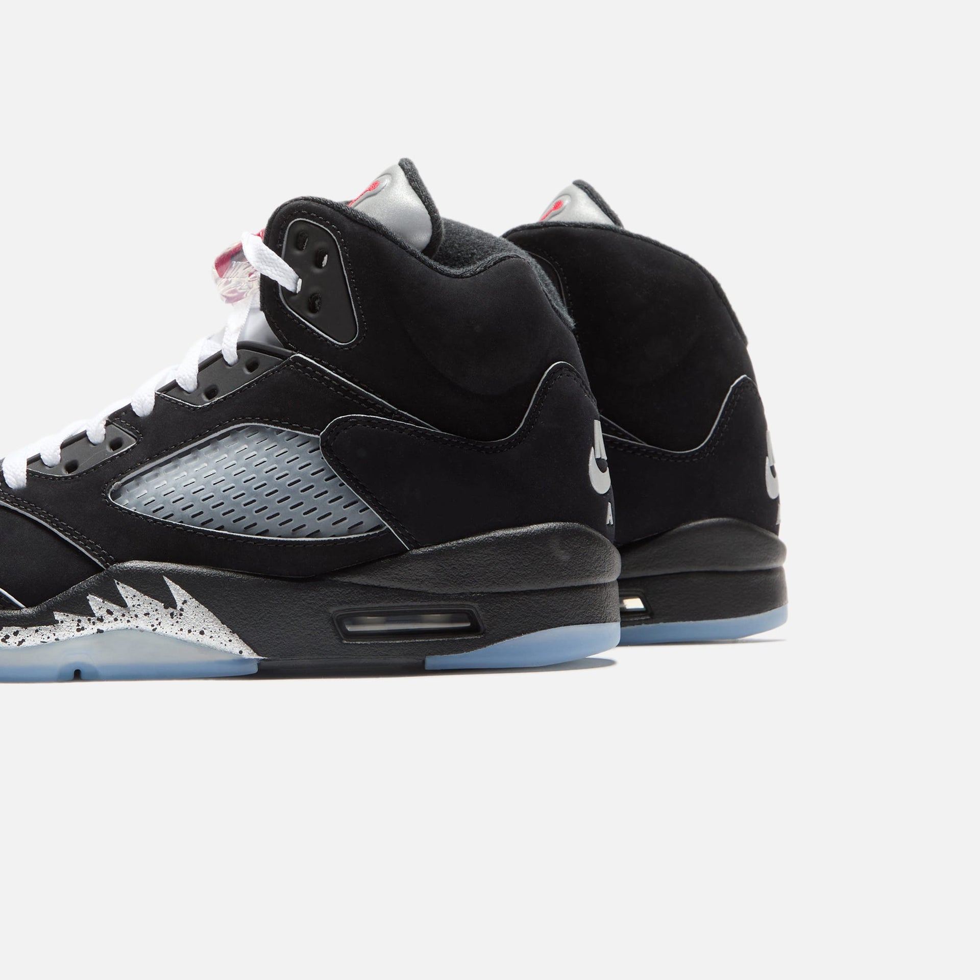 Jordan Air Jordan 5 Retro OG Reimagined - Black / Metallic Silver / Fire Red / White