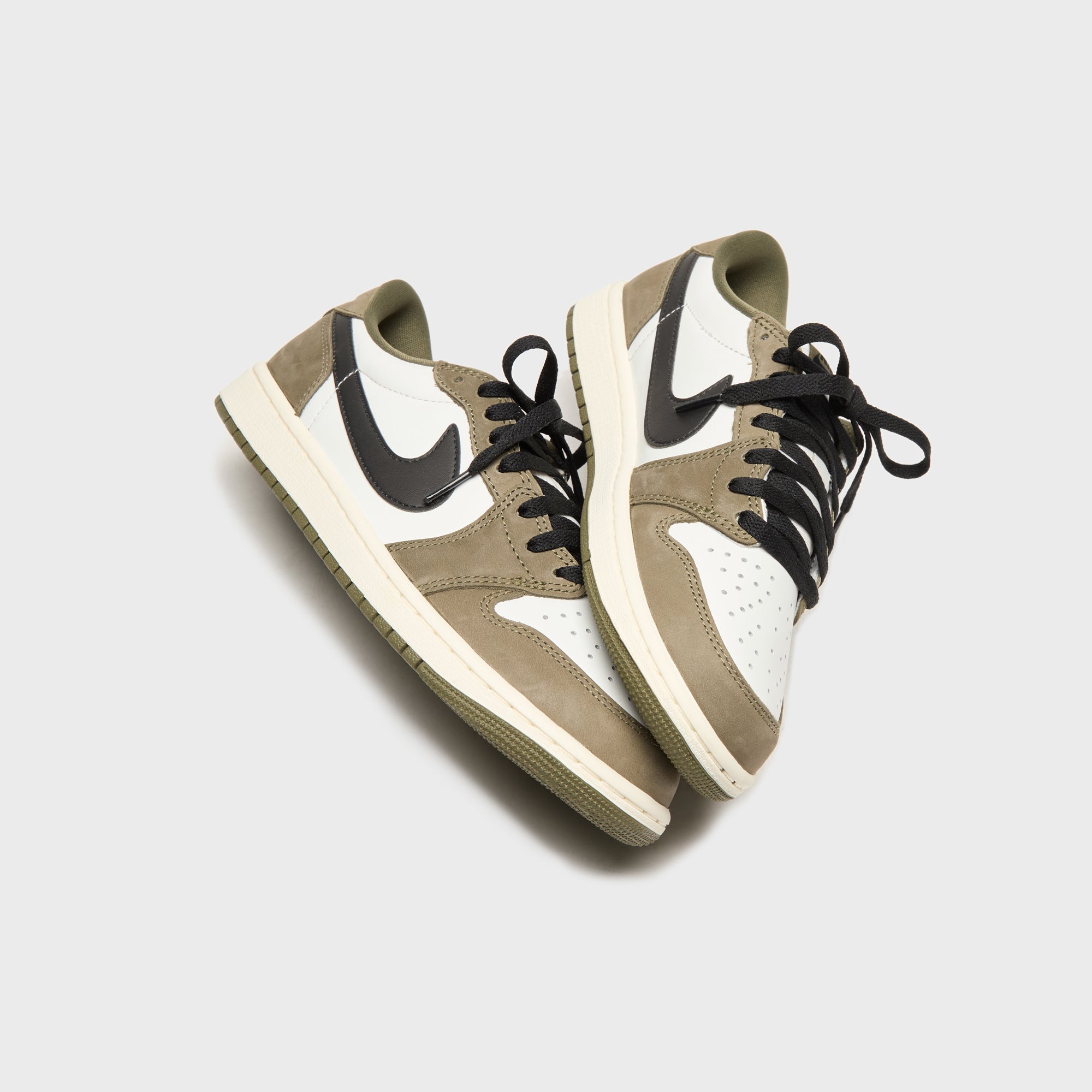 Jordan Air Jordan 1 Retro Low - Medium Olive / Summit White / Sail
