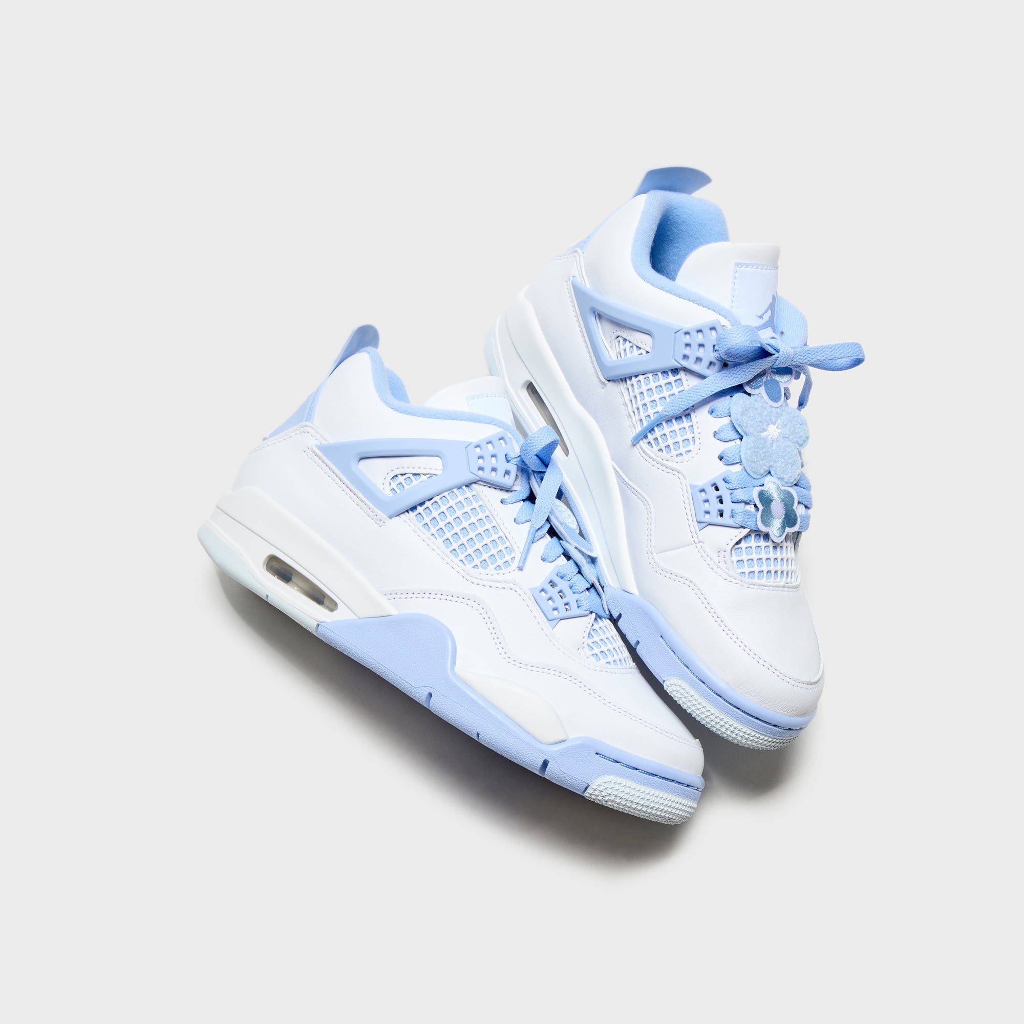 Jordan WMNS Air Jordan 4 Retro - White / Aluminum / Blue Tint