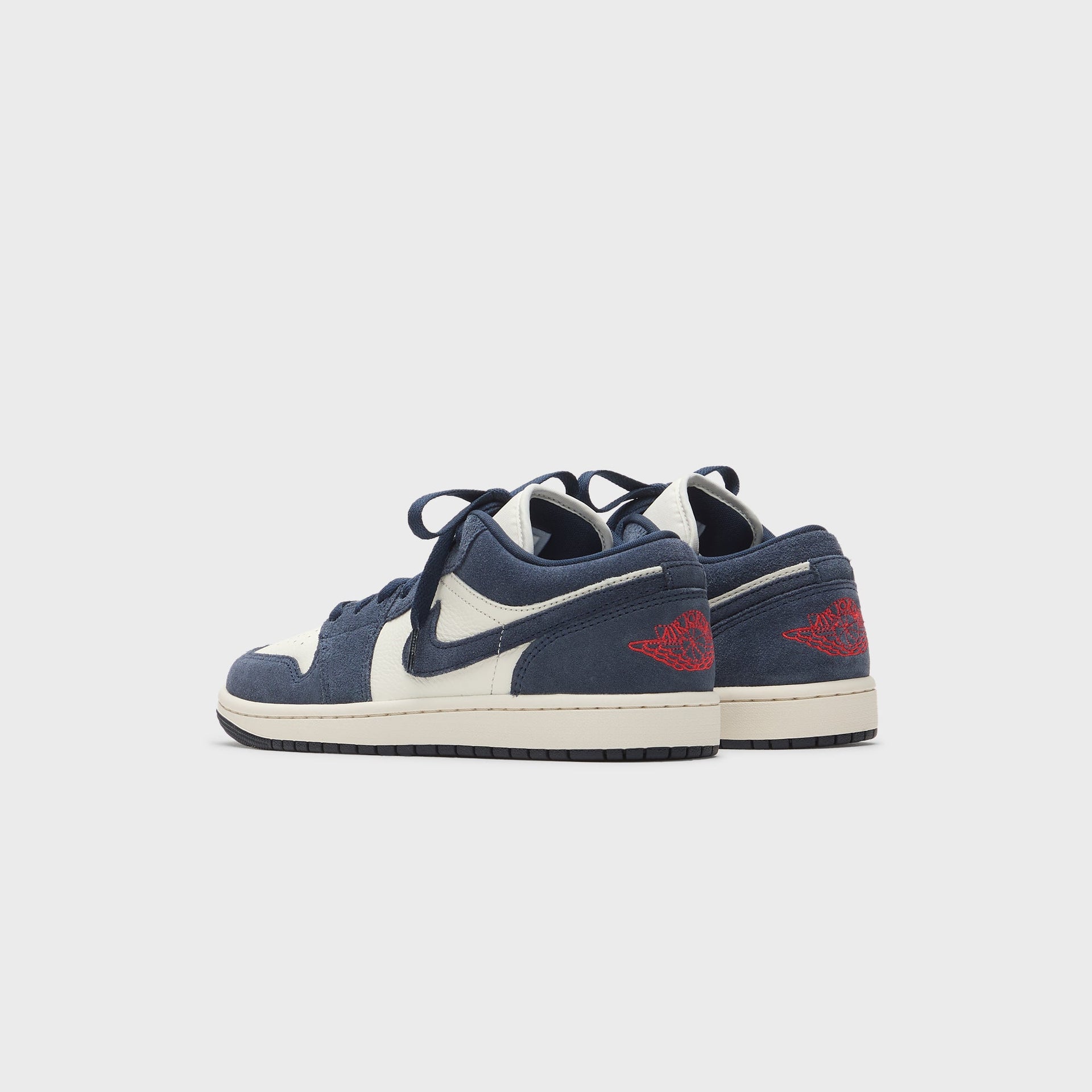 Nike Air Jordan 1 Low SE - Obsidian / University Gold / Chile Red