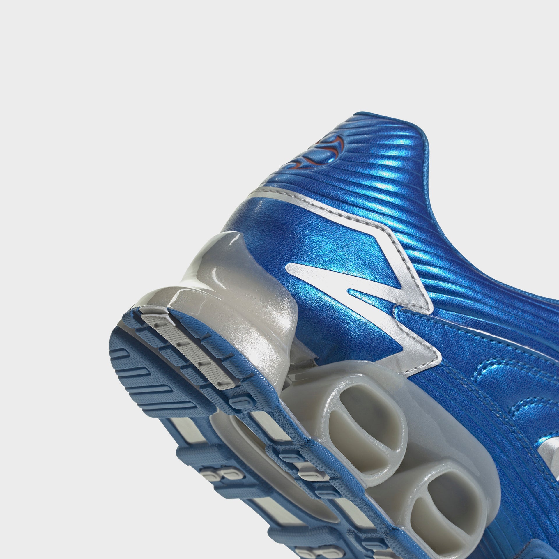 adidas Predator Megaride - Shock Blue / Silver Metallic / Better Scarlet