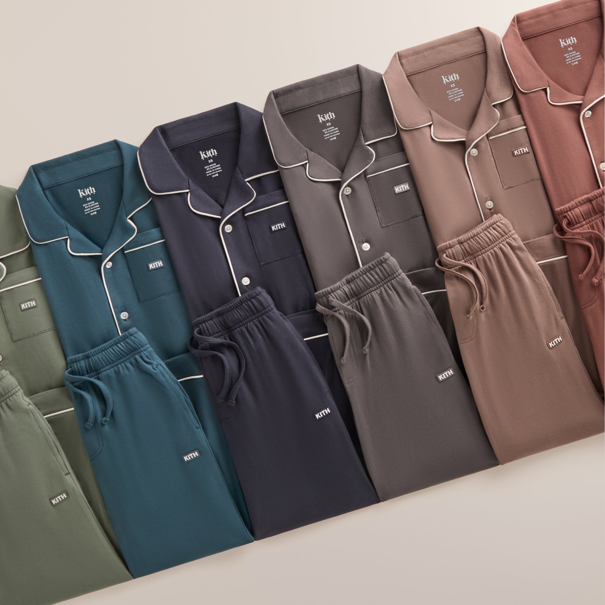 kith レディースアウターピンク kith レディースアウターピンク