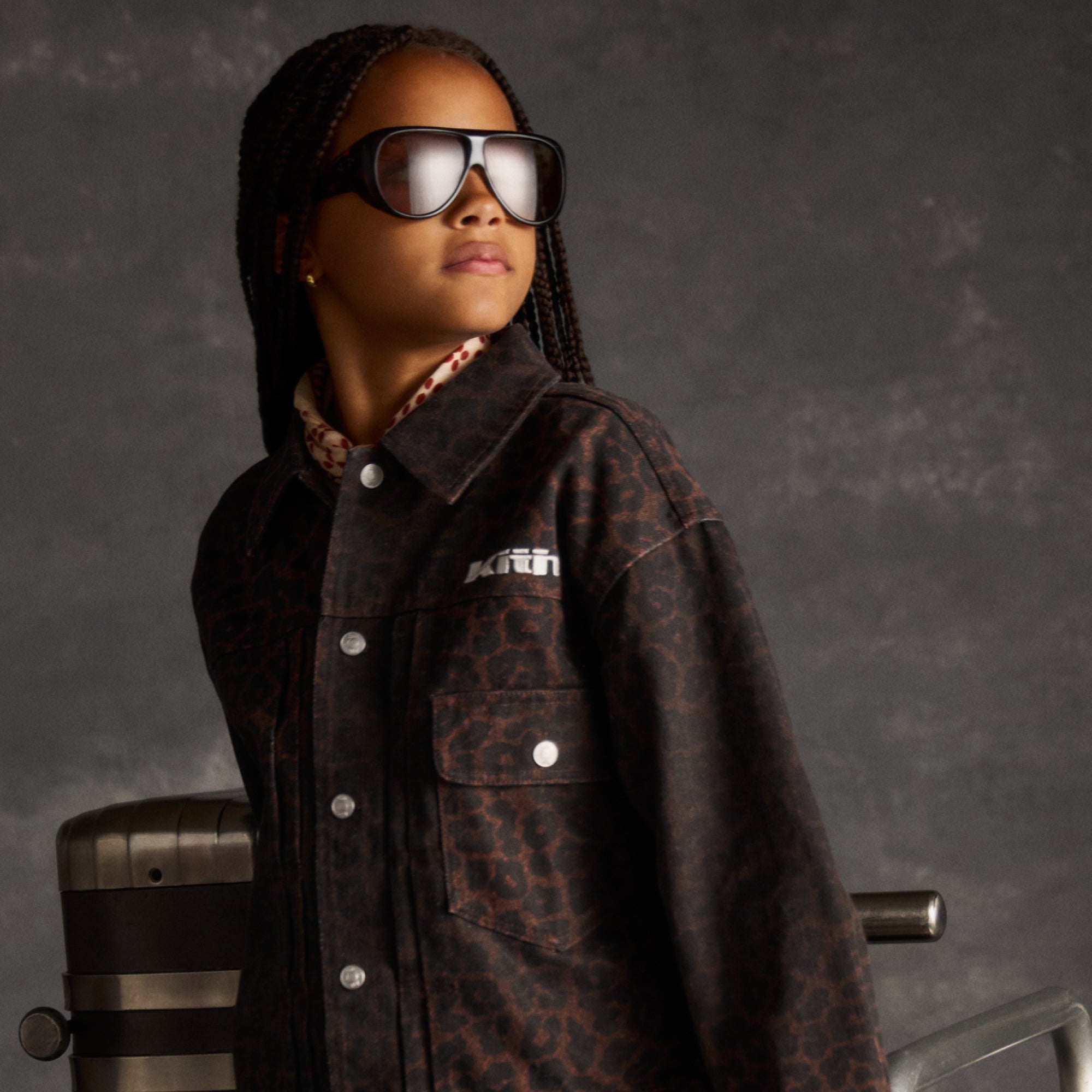 Kith Ornament Vintage Jones Tee - Scent – Kith Canada