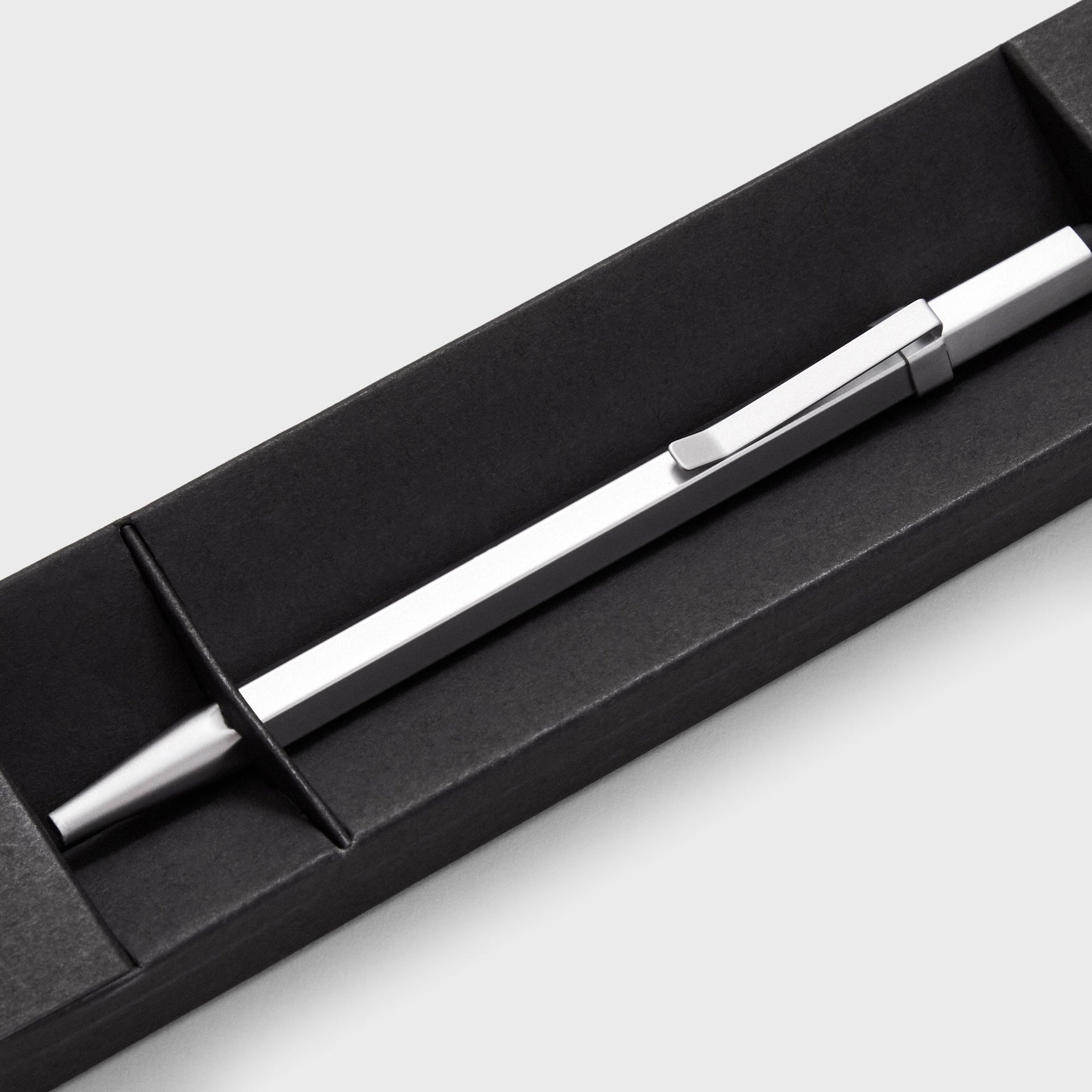 Kith for Lexon Pen in Silver
