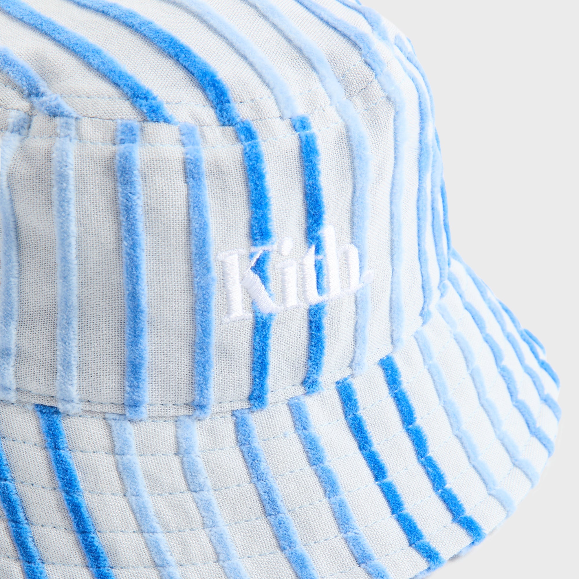 【新品】 Kith Cloud Sky New Era Bucket Hat Kith for New Era Cloud Sky Bucket Hat