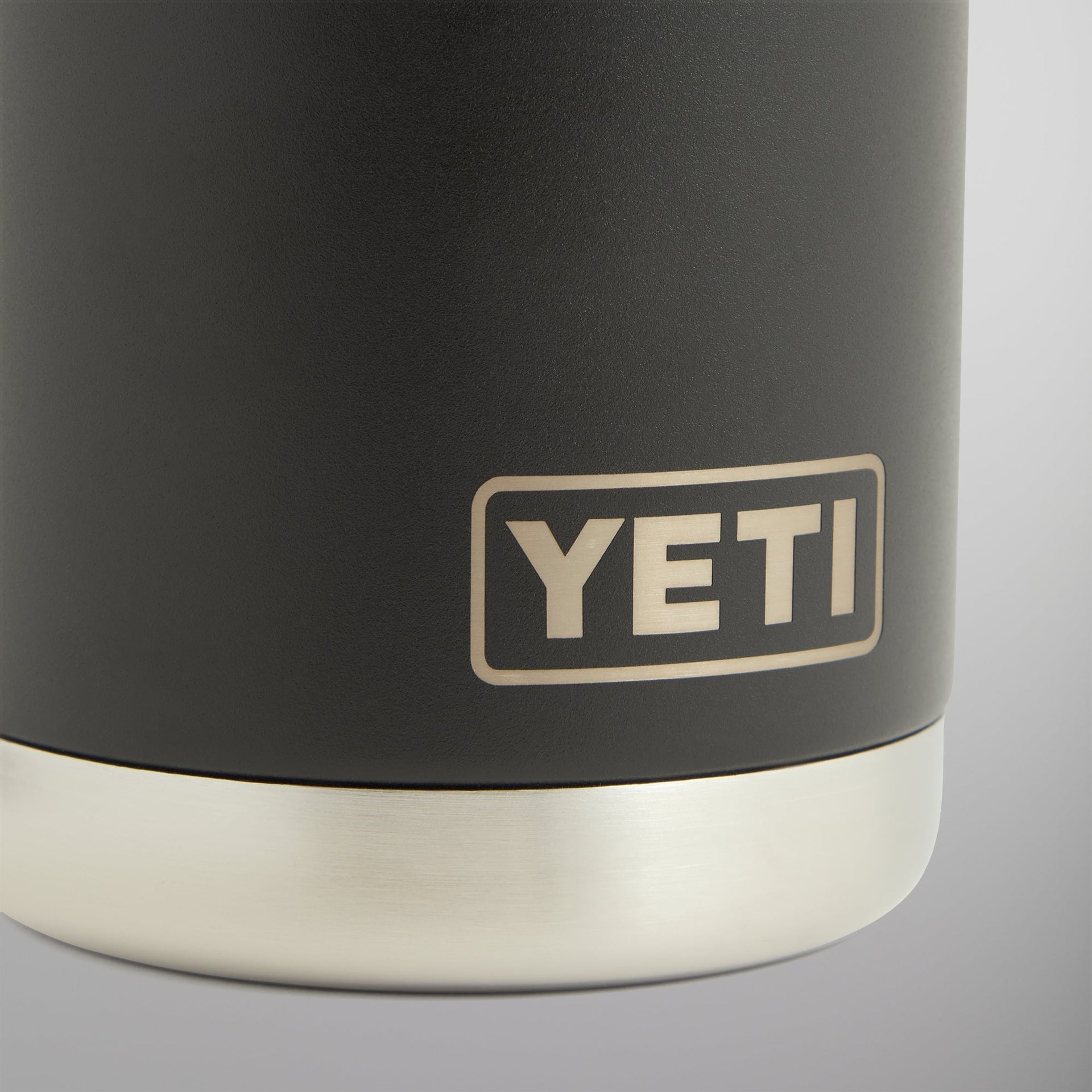 Kith for YETI 26oz Bottle - Black