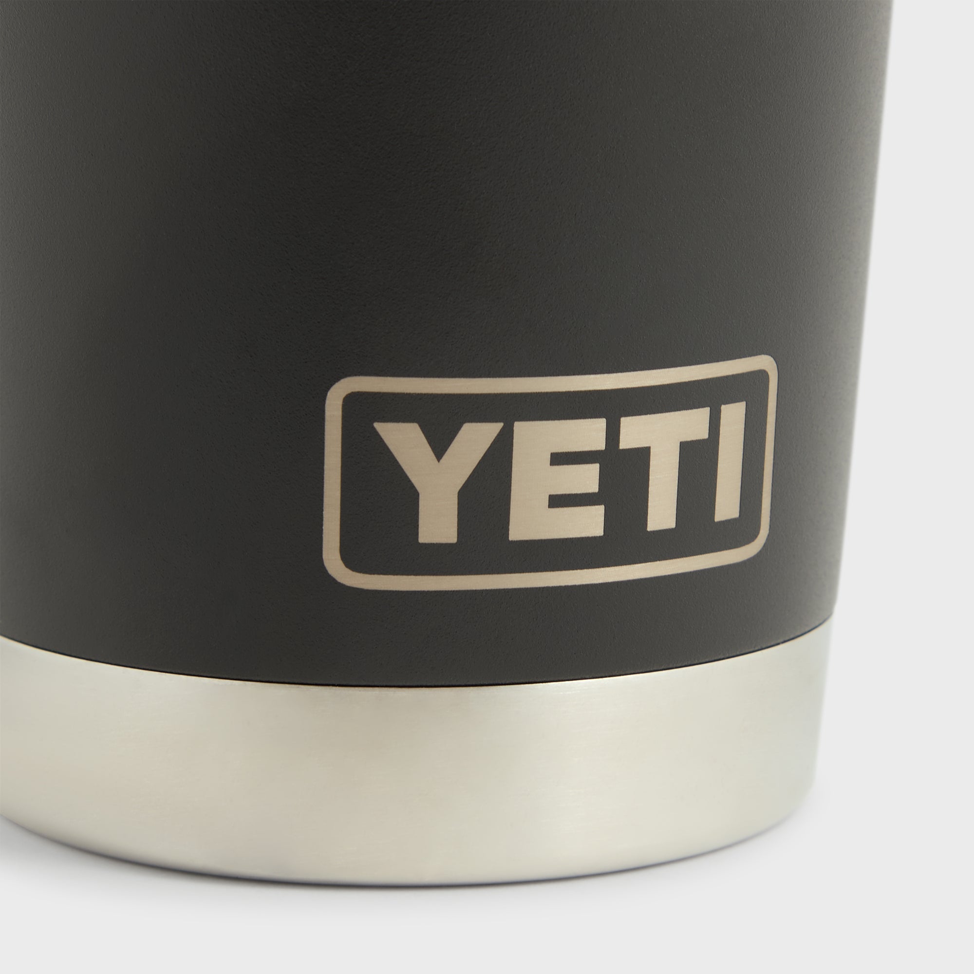 Kith for YETI 20oz Tumbler - Black PH – Kith Canada