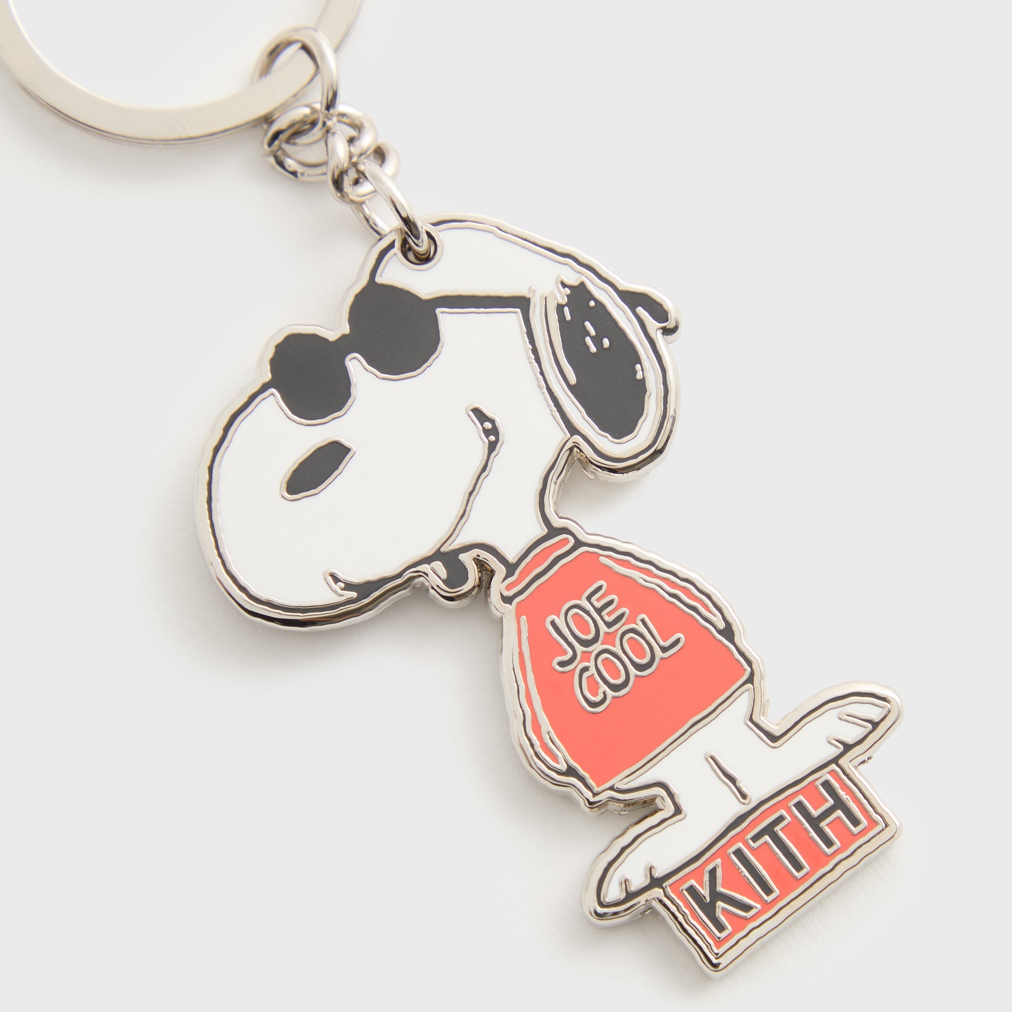 小物 Kith for Peanuts Cool Snoopy Keychain Kith for Peanuts Cool Snoopy Keychain - Multi – Kith Canada