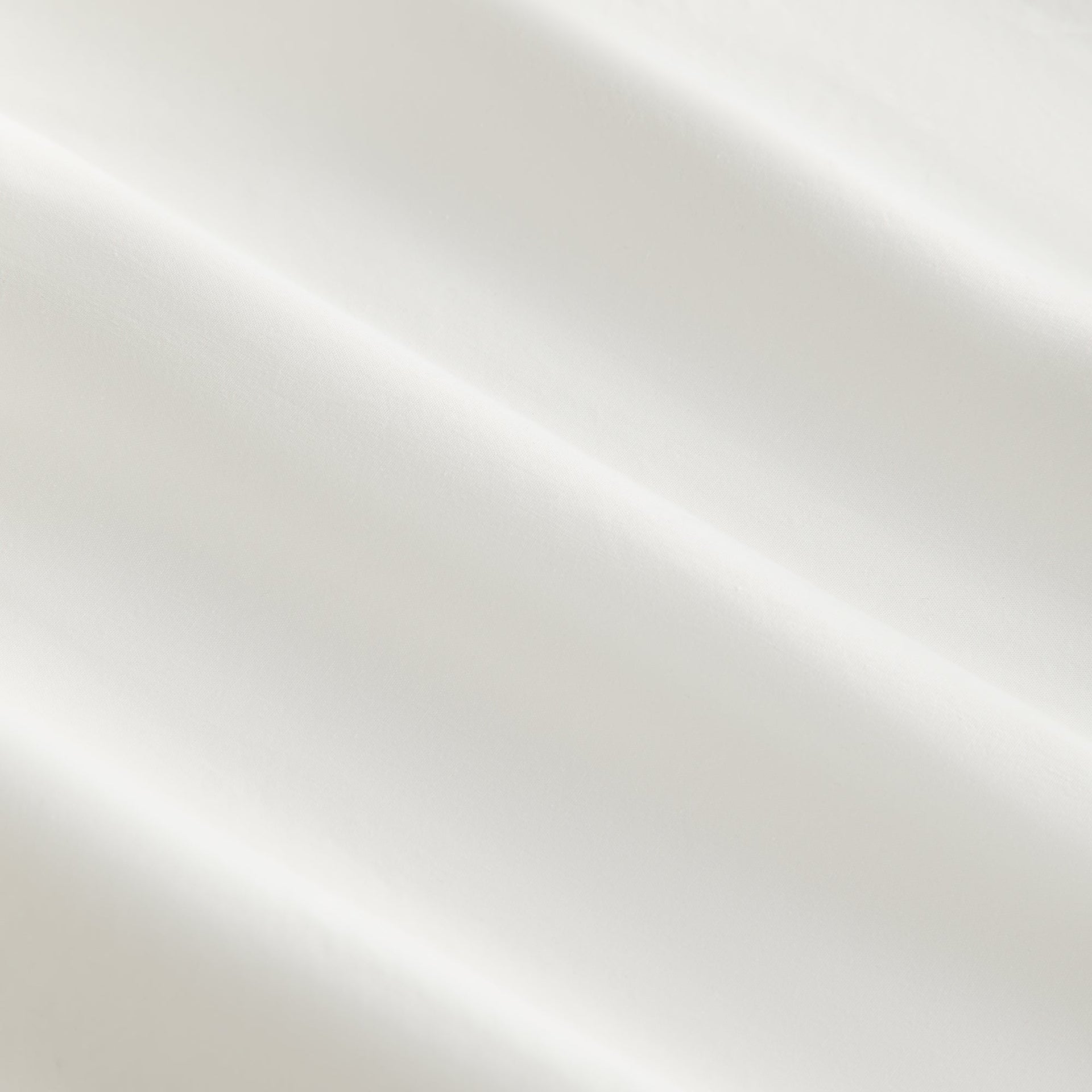 Kithmas Monogram Queen Size Bedding Set - White