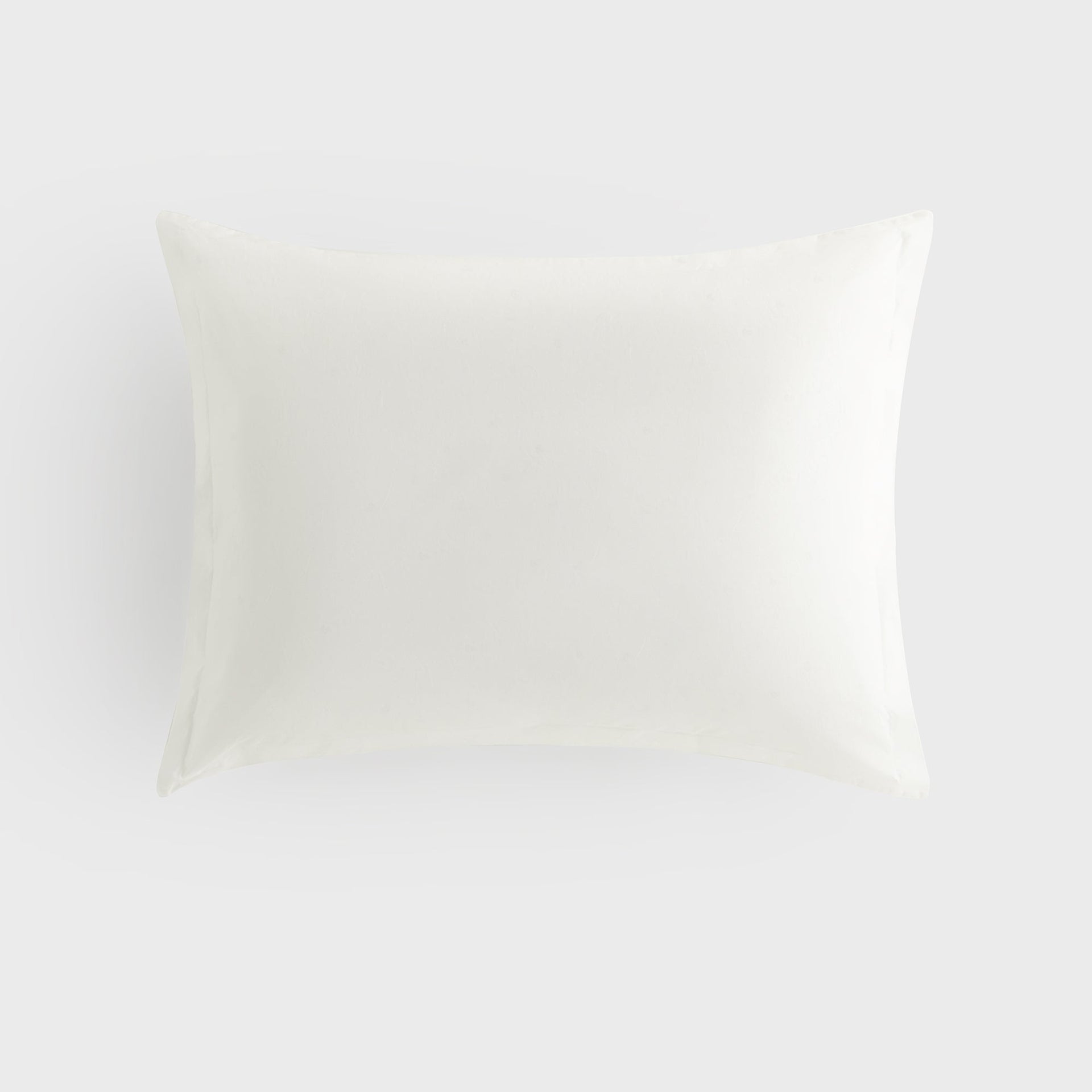 Kithmas Monogram Queen Size Bedding Set - White - PH