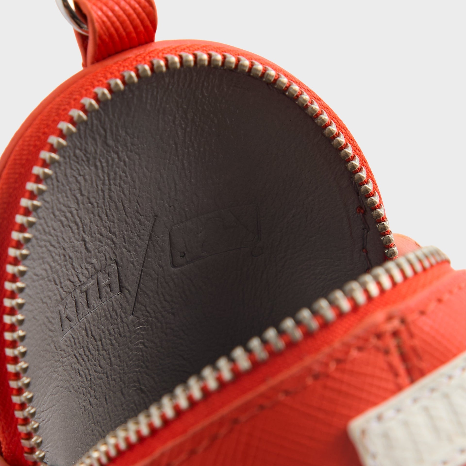 Kith for the New York Yankees Baseball Cap Leather Pouch - Poppy - PH