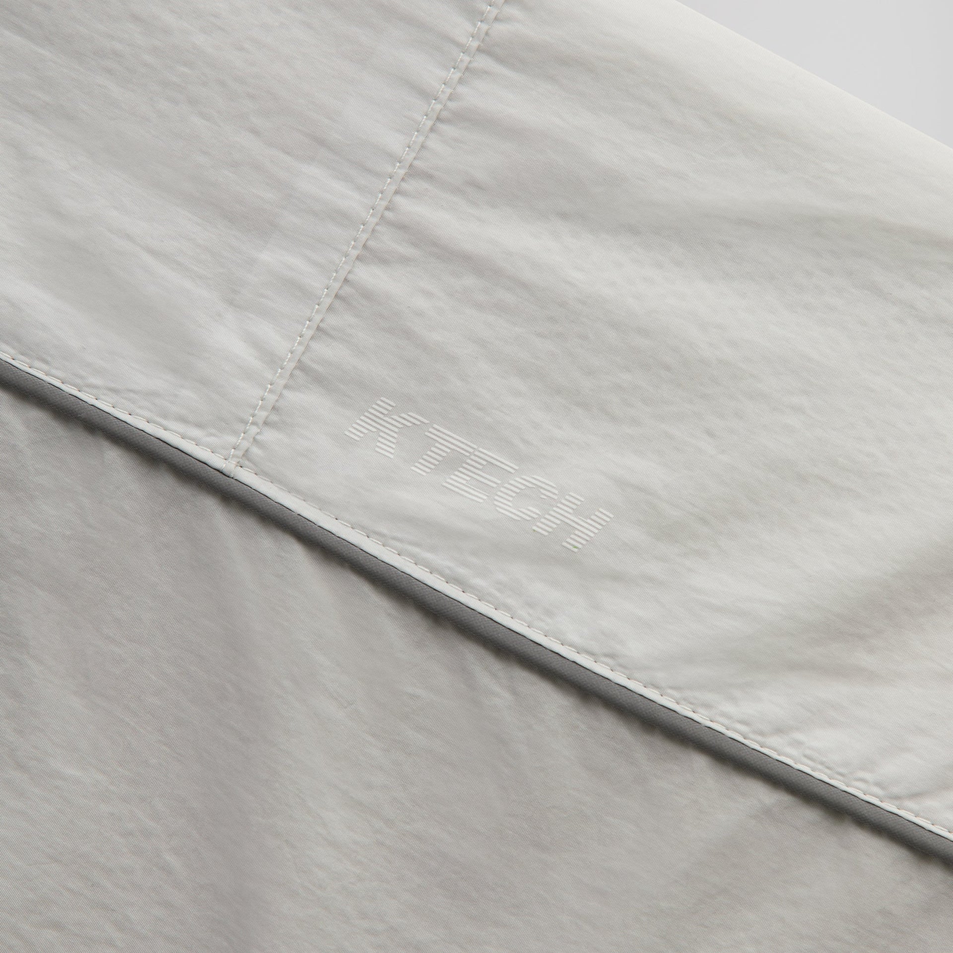 Kith Nylon Bolt Shell Jacket - Podium PH