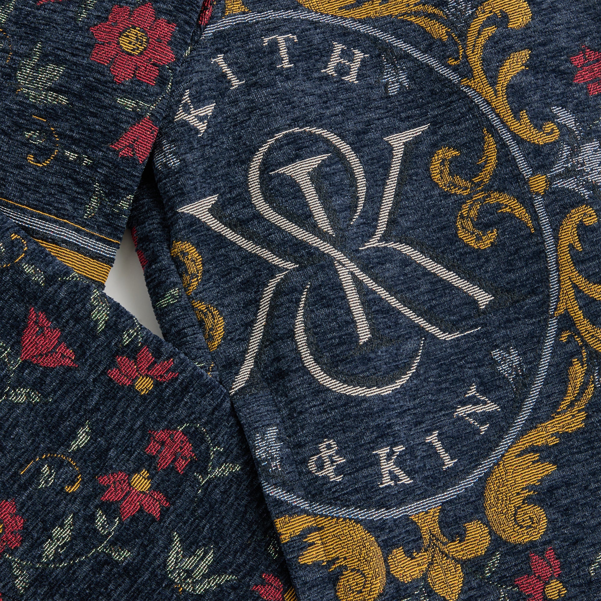 Kith Kithmas Cable Knit Scarf ブラウン Kith & AVIREX for the New York Knicks Wings Wyona Full Zip