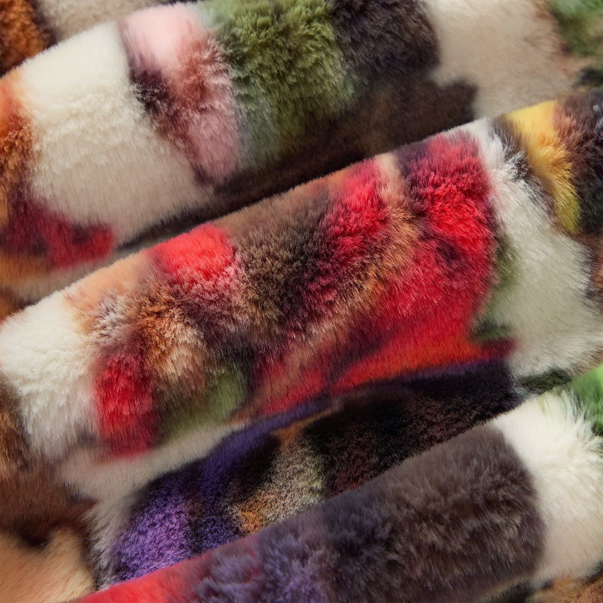 Marvel vs. Capcom | Kith Fighter Vintage Faux Fur Jaysen Hoodie - Sandrift