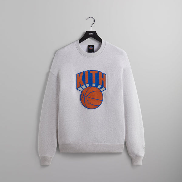 Kith for the New York Knicks Retro NY Nelson Crewneck - Light Heather –  Kith Canada