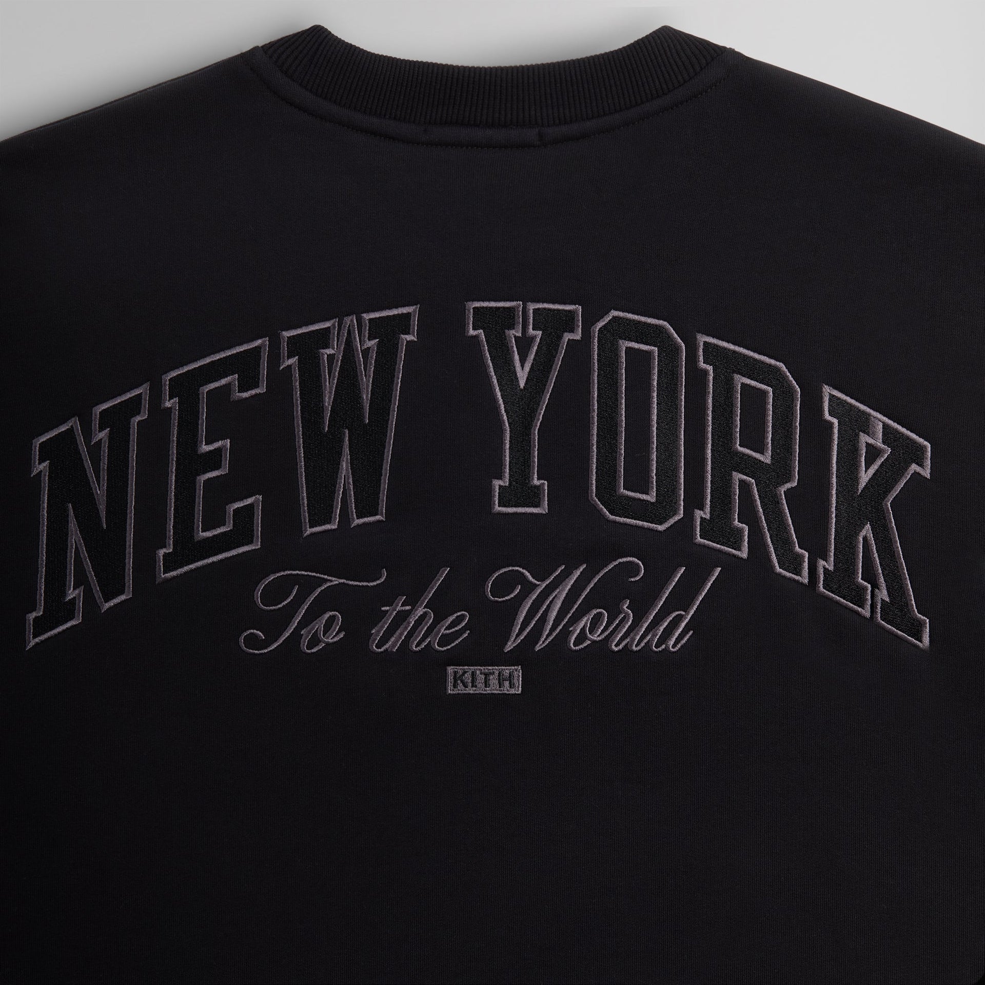 Kith for the New York Knicks Empire Vintage Nelson Crewneck - Black